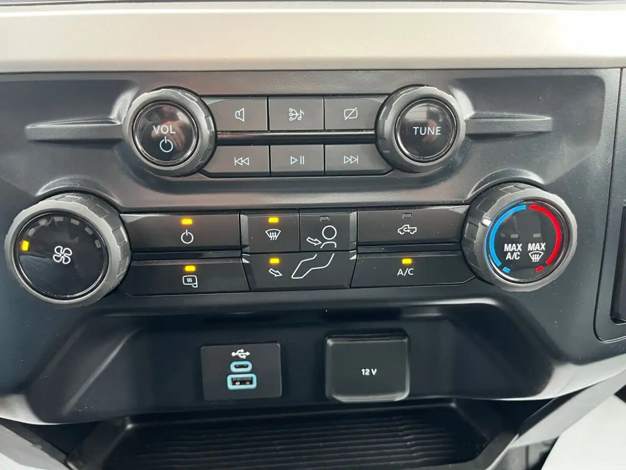 Ford F 350 снимка Ford F 350