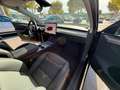 Tesla Model Y Long Range Dual Motor AWD - thumbnail 11