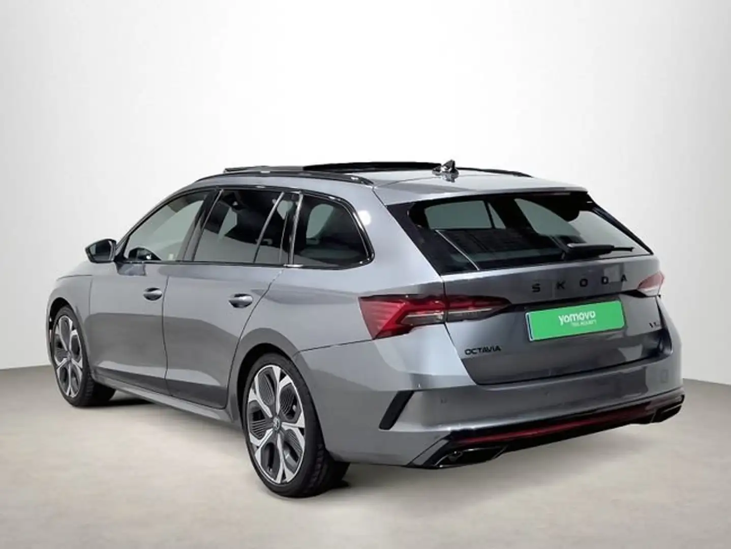Skoda Octavia Combi 2.0 TSI RS DSG7 195kW Gris - 2