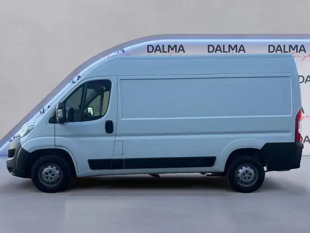 Citroen Jumper view 2