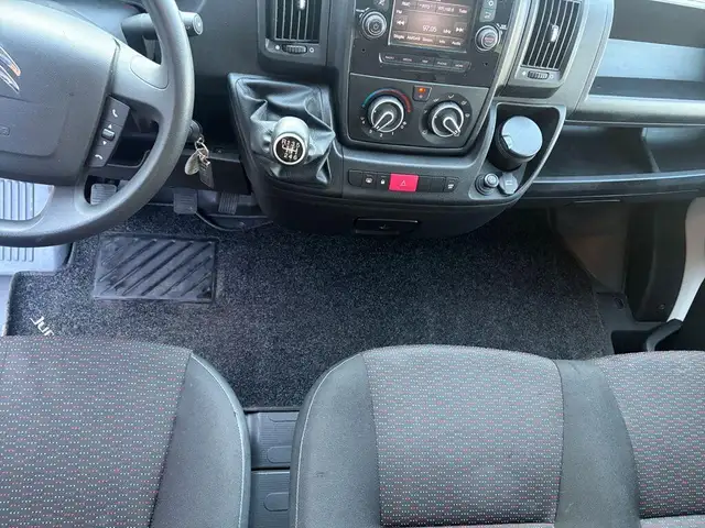 Citroen Jumper view 11
