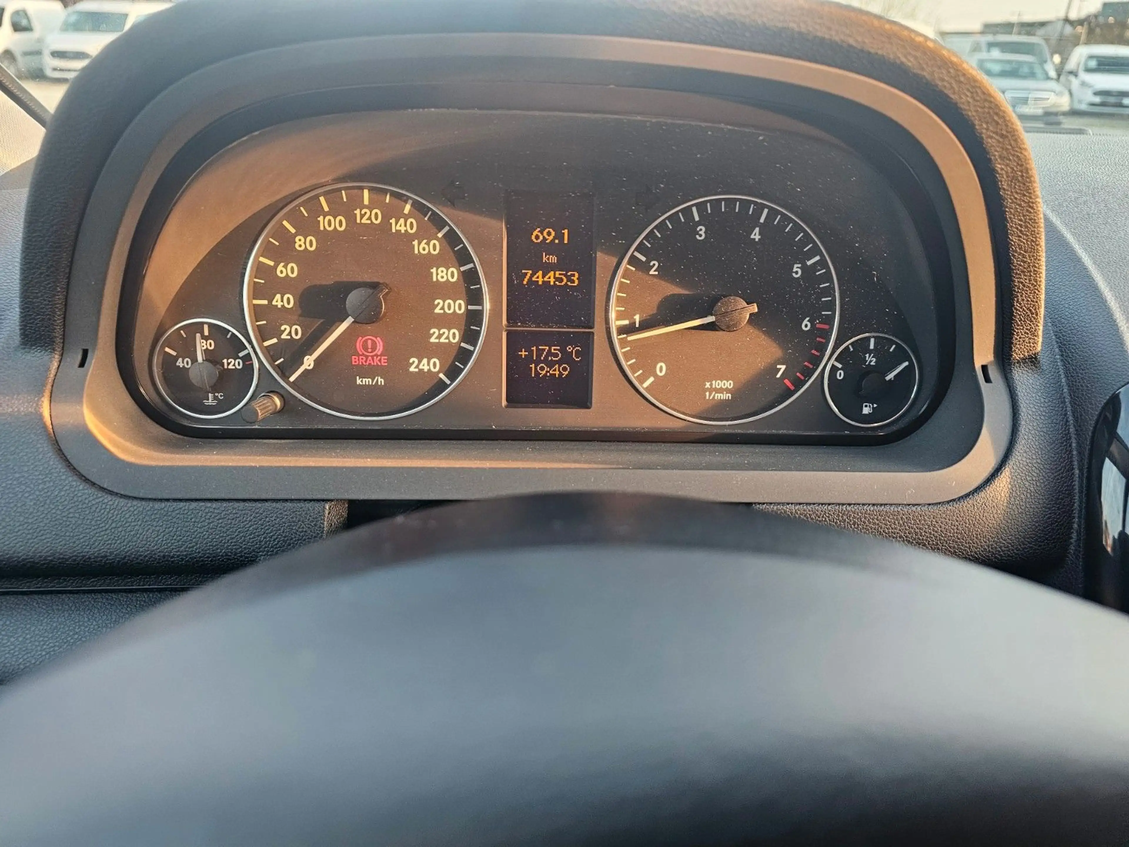 Mercedes-Benz A 150 Klima — photo 12