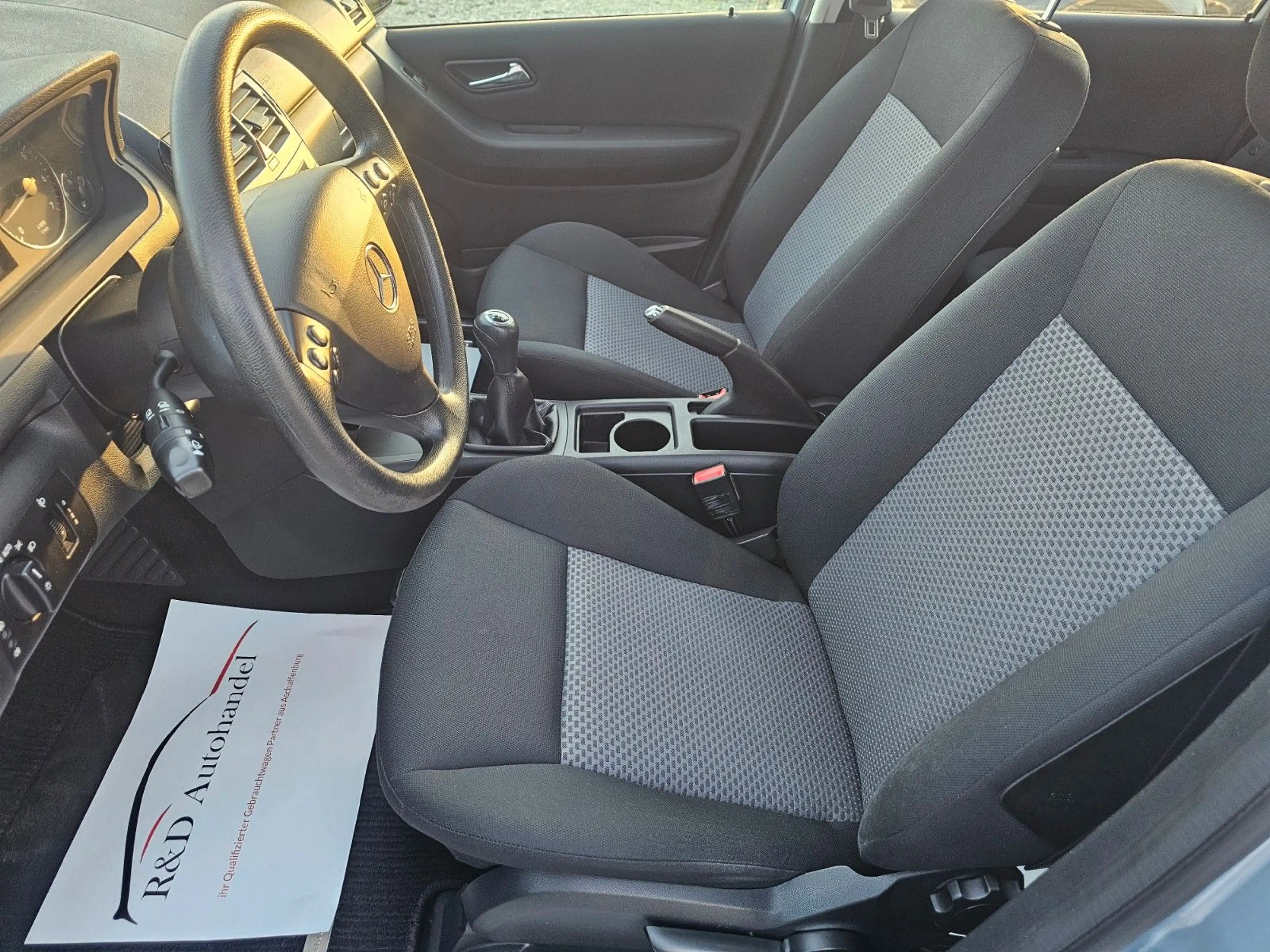 Mercedes-Benz A 150 Klima — photo 15