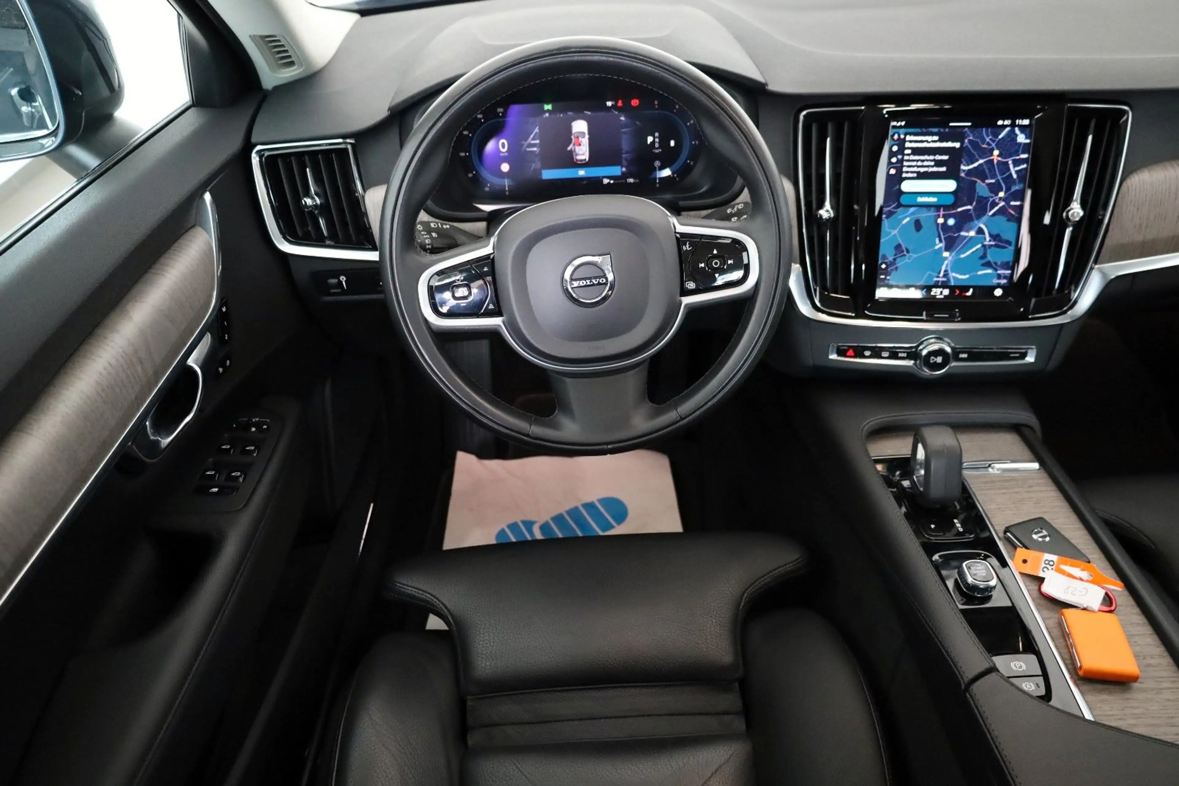 Volvo V90 Cross Country V90 CC Pro AWD Leder,Navi,LED,SH,Kamera,ACC — photo 10