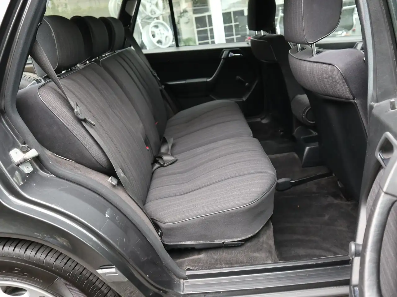 Mercedes-Benz 230 TE SCHIEBEDACH - classic-analytics Note 2+, foto 6