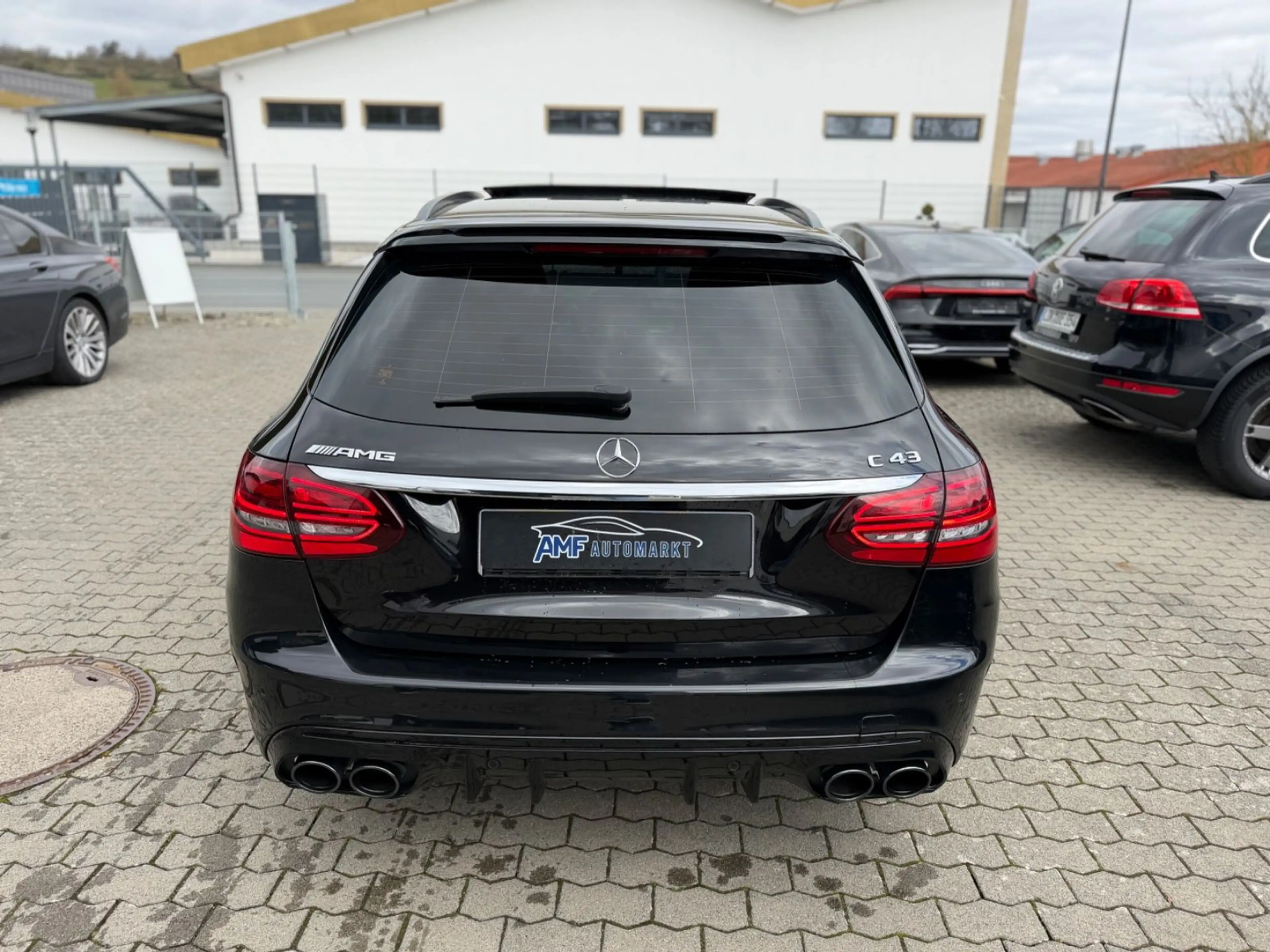 Mercedes-Benz C 43 AMG — photo 12
