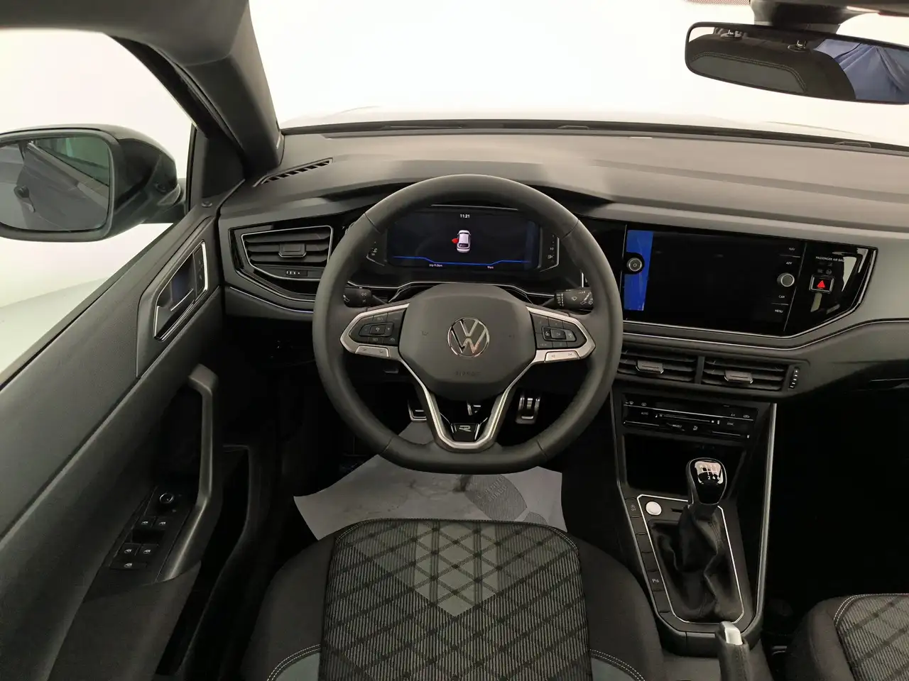 Volkswagen Taigo 1.0 tsi r-line plus 115cv 7