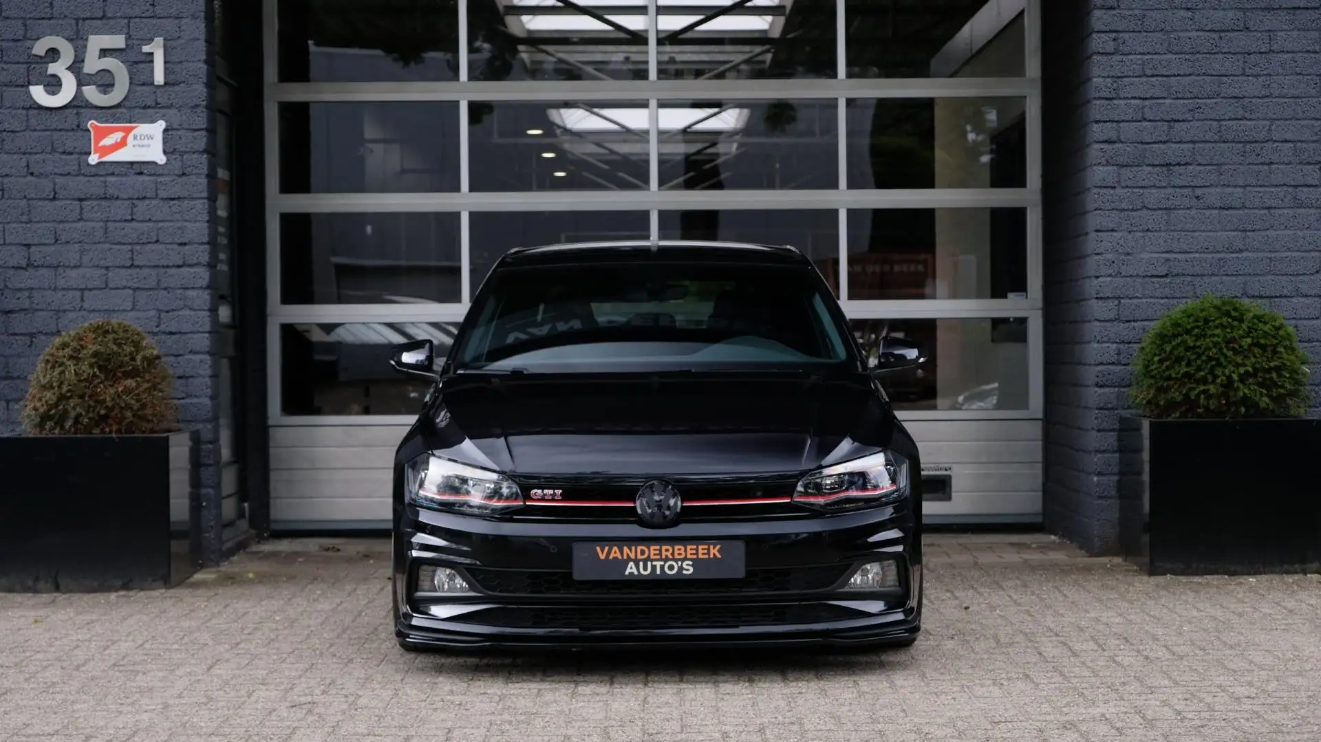 Volkswagen Polo GTI 2.0 TSI 200PK VIRTUAL|LED|KW|SPARCO|MAXTON Schwarz - 2