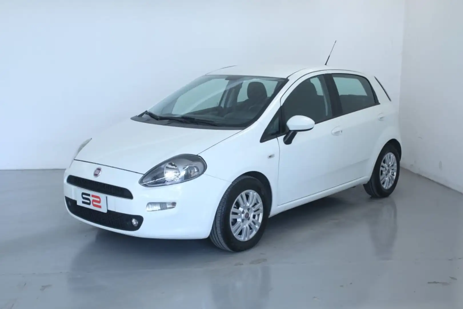 Fiat Punto 1.3 MJT II S&S 85 CV 5 porte ECO Lounge Bianco - 1