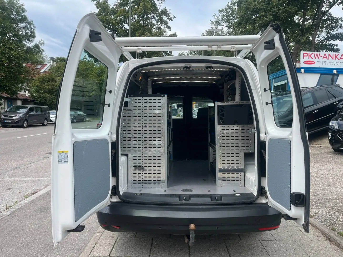 Volkswagen Caddy Maxi 2,0TDI BMT SORTIMO REGALLE /AHK Wit - 1