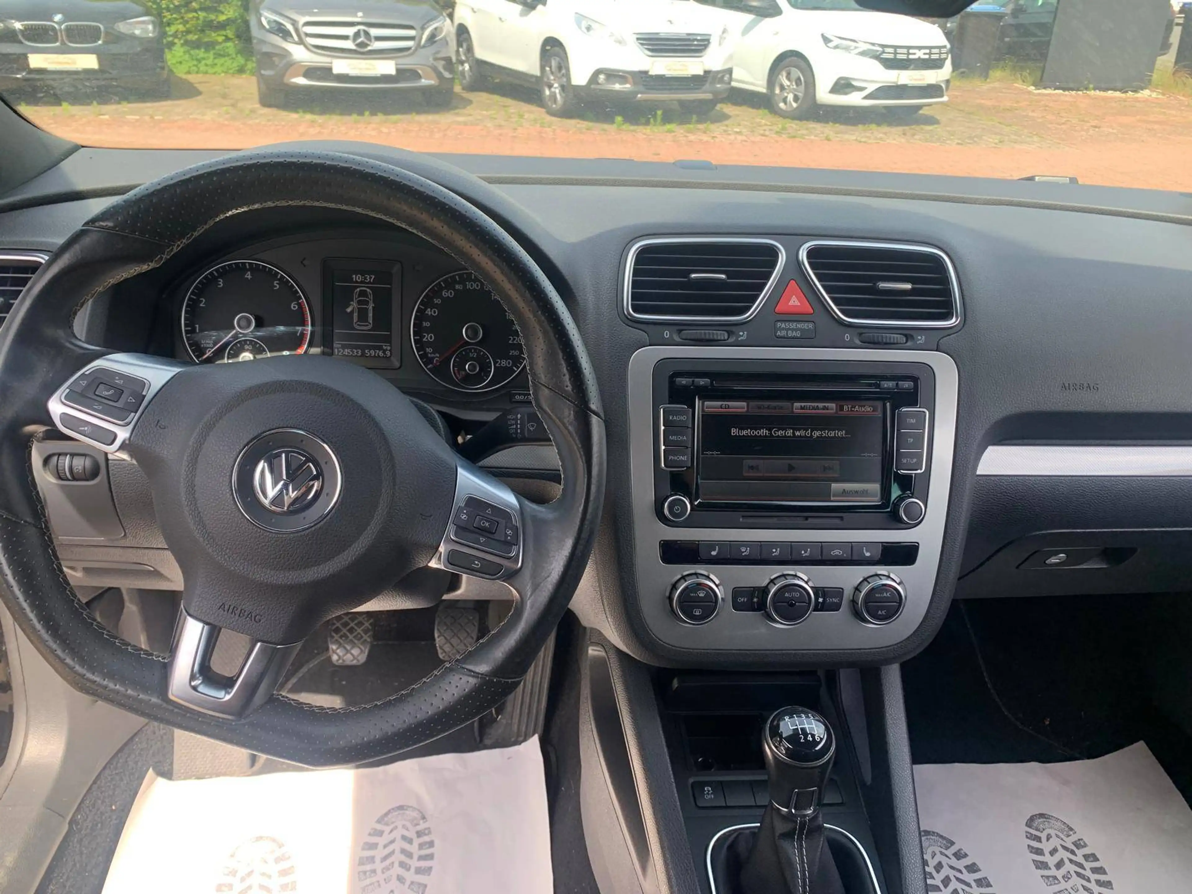 Volkswagen Scirocco 1.4 TSI 118 kW Match — photo 9