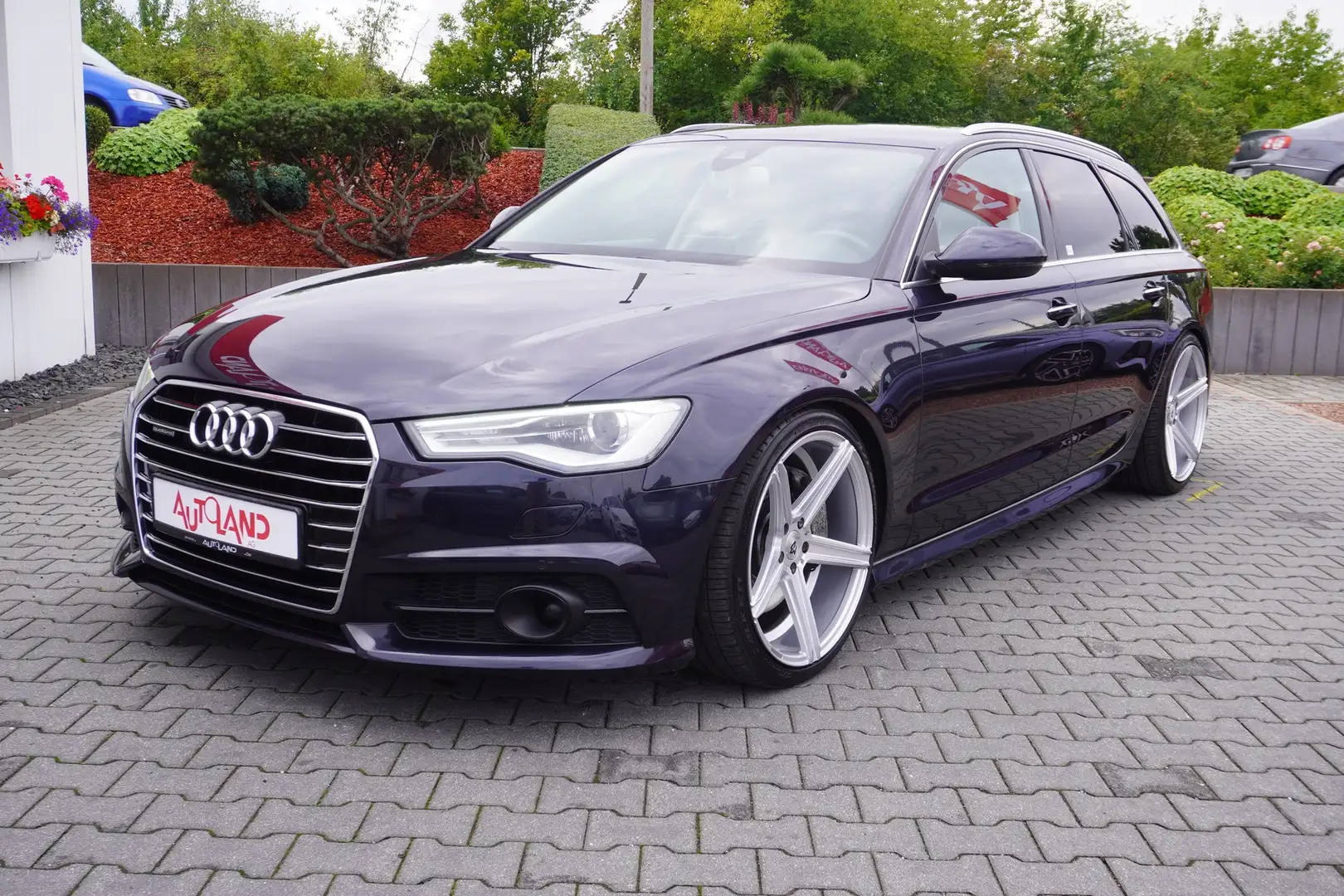Audi A6 2.0 TFSI Avant quattro 20Z  ACC Navi Leder AHK Blau - 2