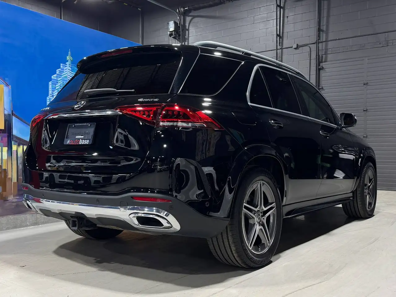Mercedes-Benz GLE снимка Mercedes-Benz GLE