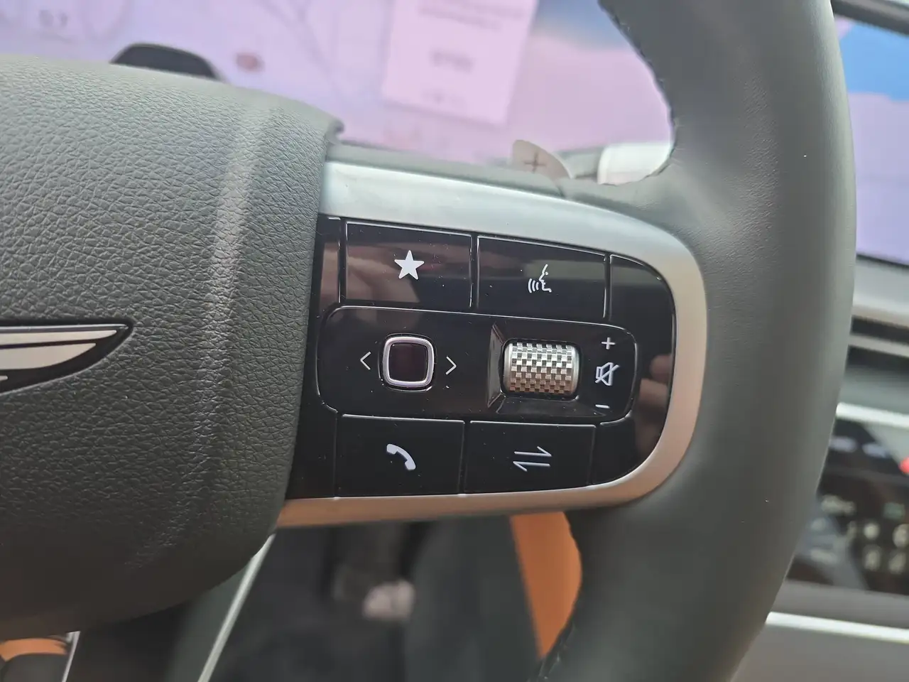 Genesis GV80 снимка Genesis GV80