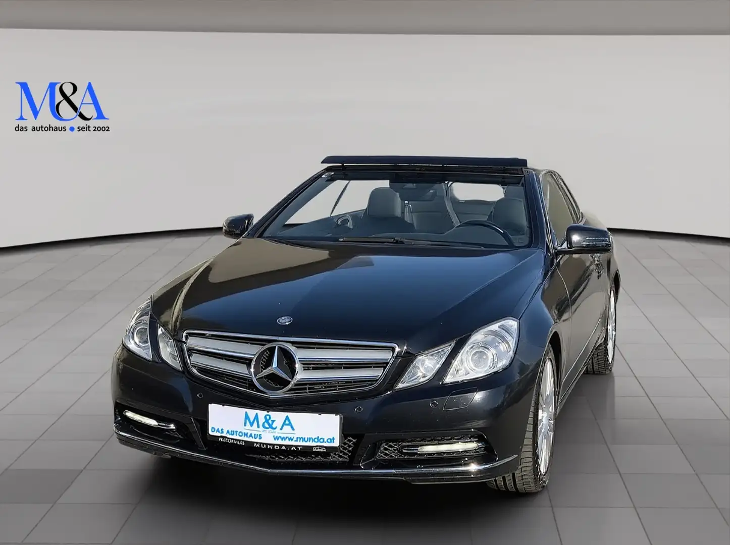 Mercedes-Benz E 200 E-Klasse CGI BlueEfficiency Avantgarde*GARANTIE Schwarz - 1