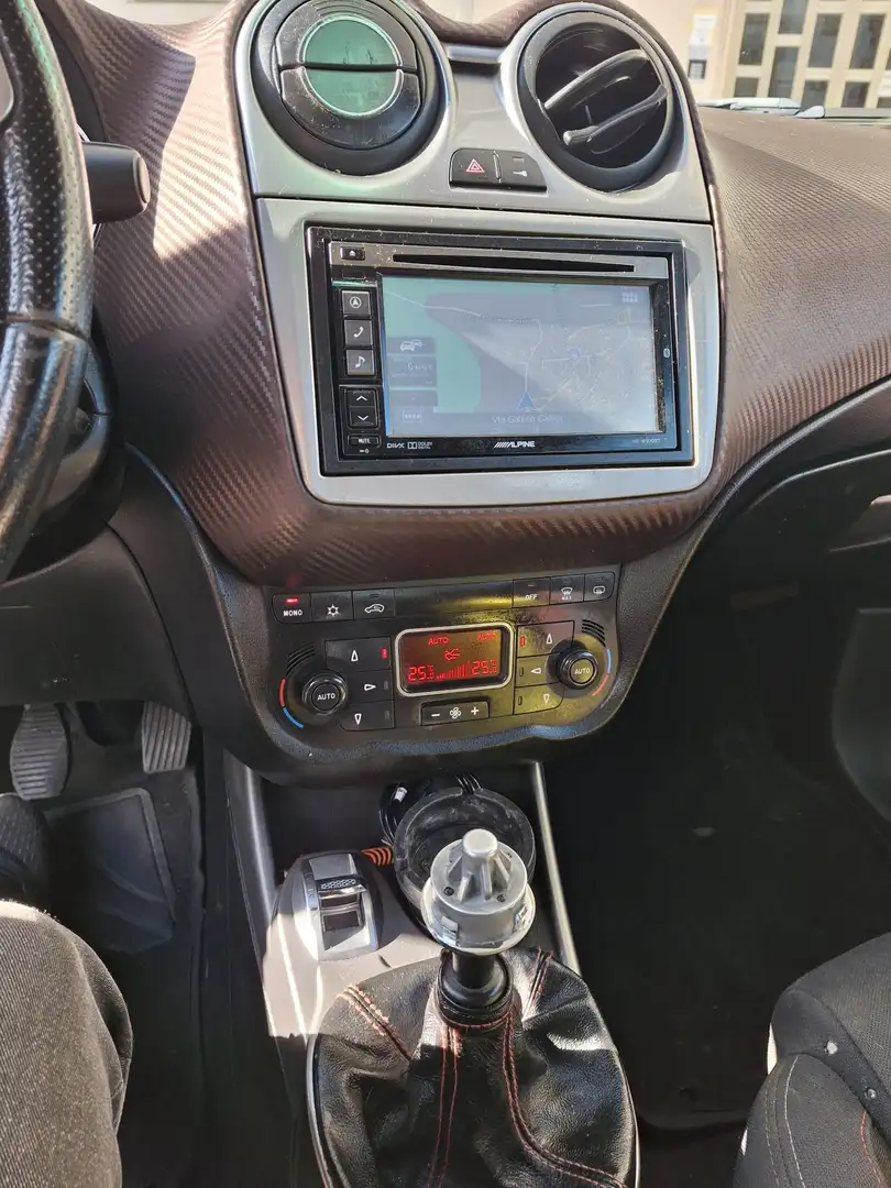 Alfa Romeo MiTo 1.4 tb Distinctive Premium Pack Gpl 120cv - 1
