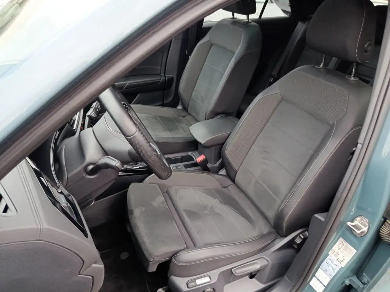 Volkswagen T-Roc R-Line 1.0TSI+PDC+Sitzhzg.+Sportpaket 20