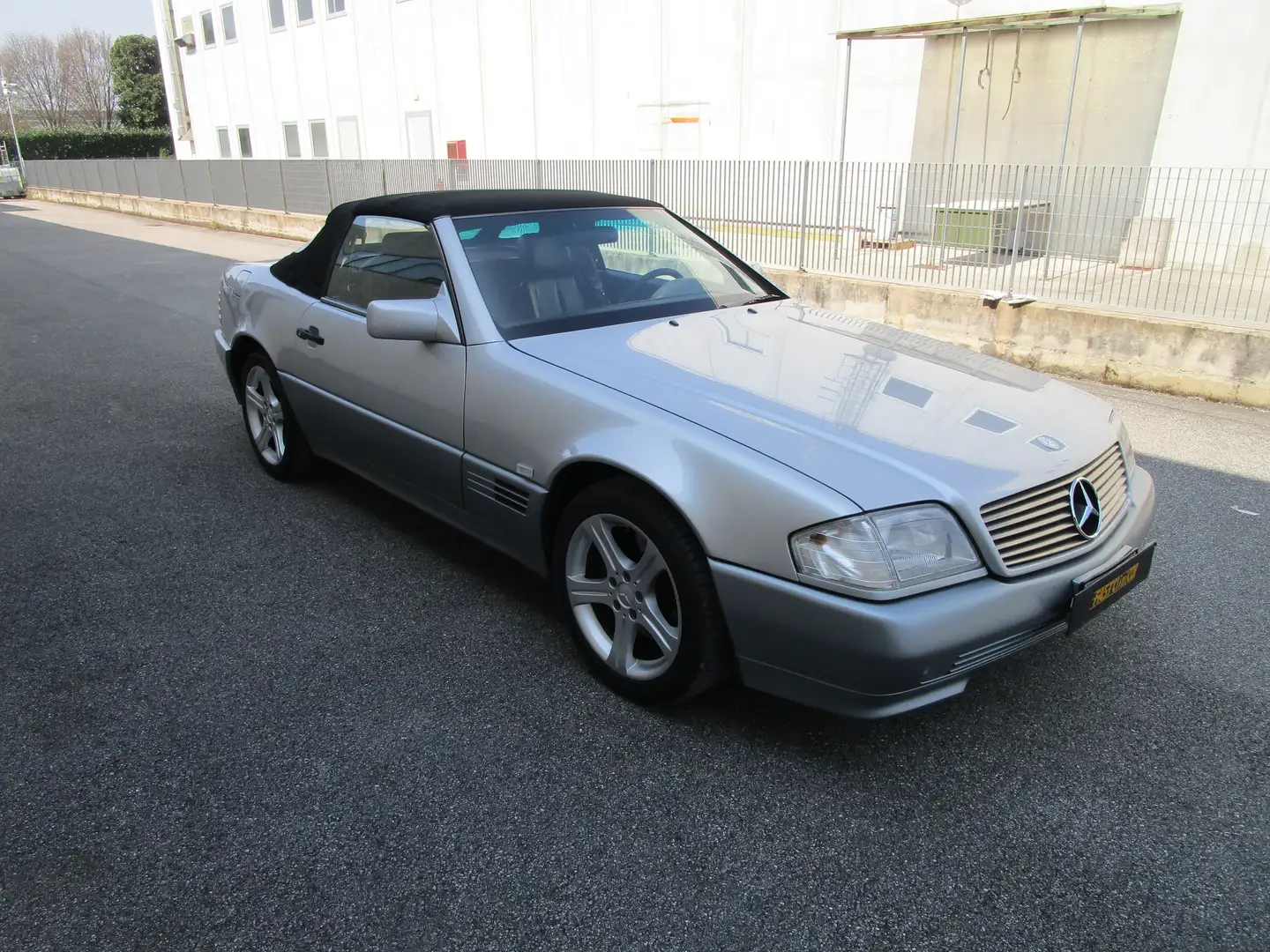 Mercedes-Benz SL 500 R129 Plateado - 2