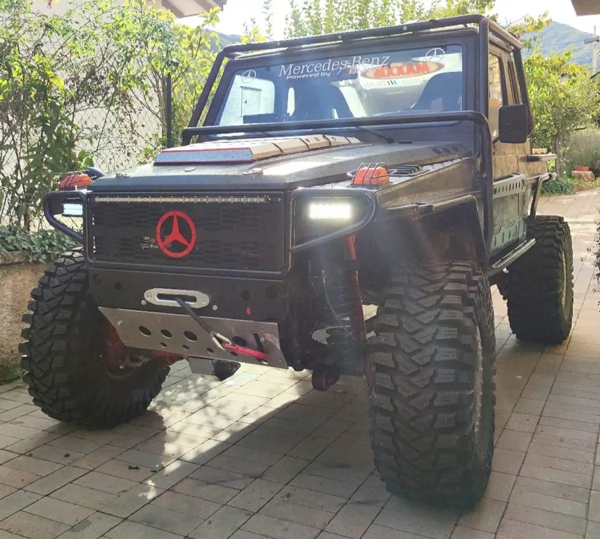 Mercedes-Benz G 300 300GD crna - 2