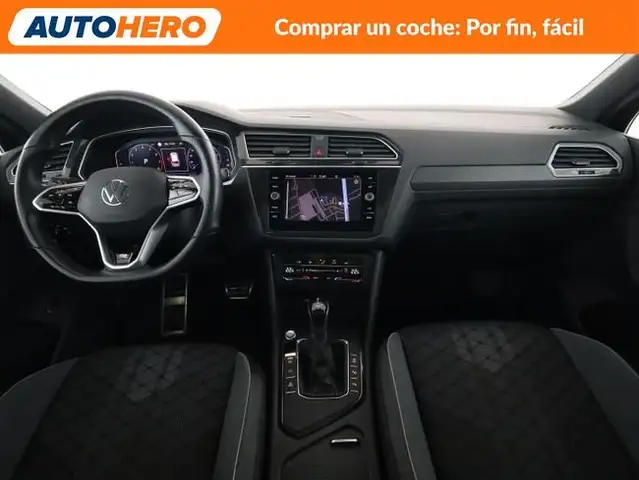 Volkswagen Tiguan view 13