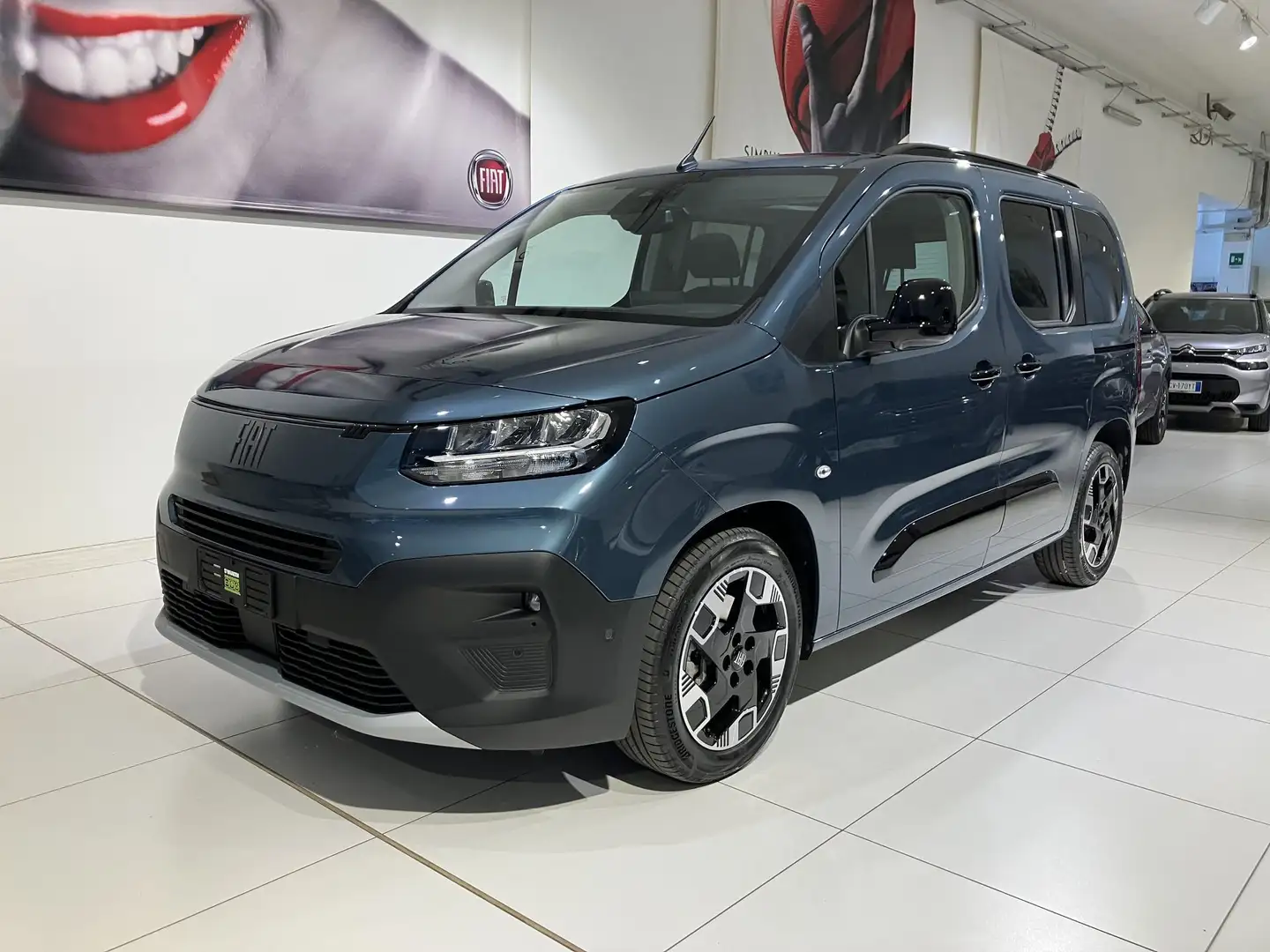 Fiat Doblo Doblò 1.5 BlueHdi 130 CV AT8 PC Magic Top Blu/Azzurro - 1