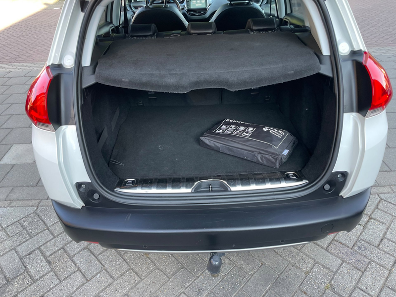 Peugeot 2008 1.2 PureTech Allure 2e Eig! Trekhaak Airco Pano PD — photo 11