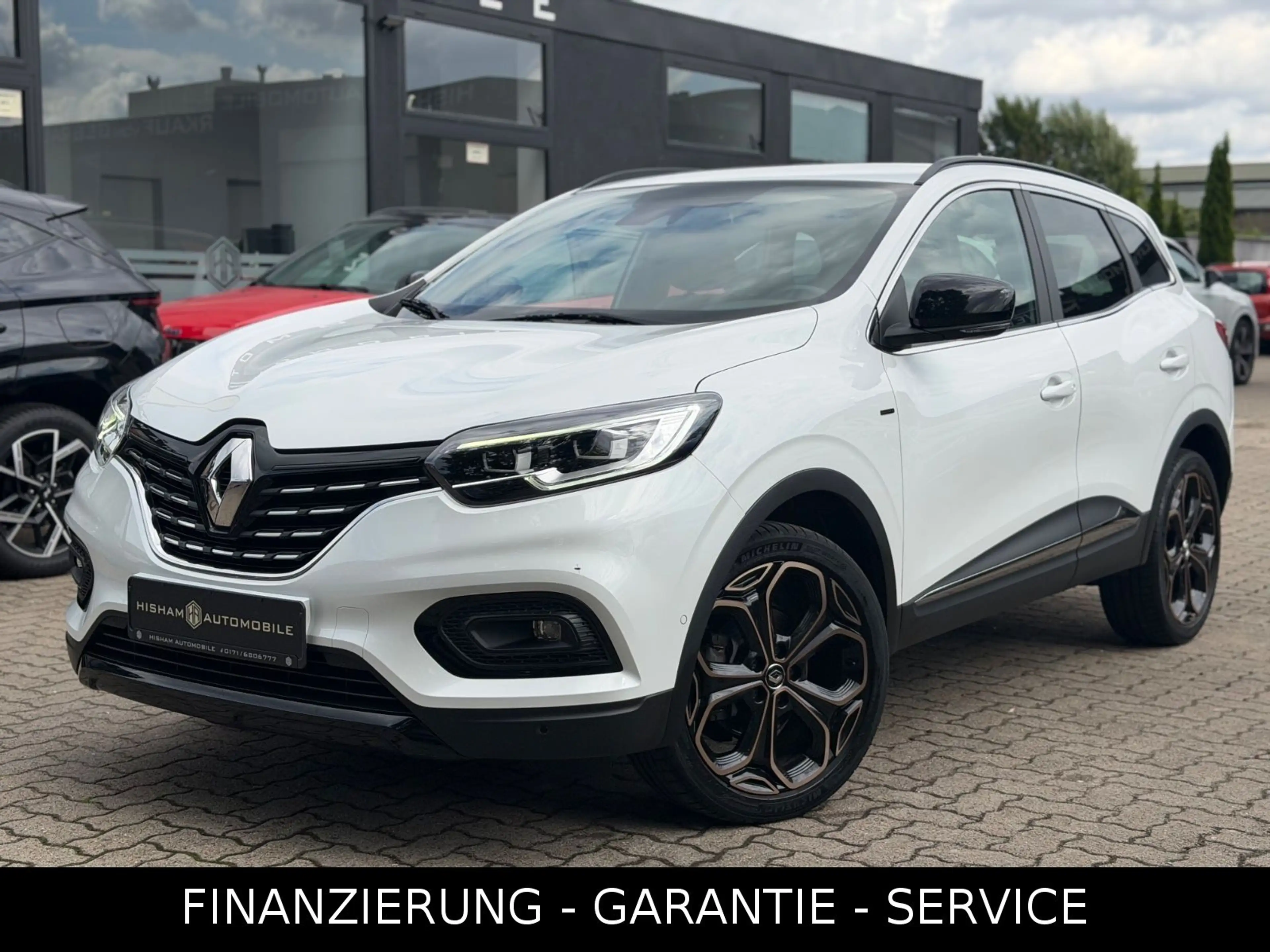Renault Kadjar KADJAR 1,3 BLACK EDITION/BOSE/KAM/SHZ/NAVI/AHK