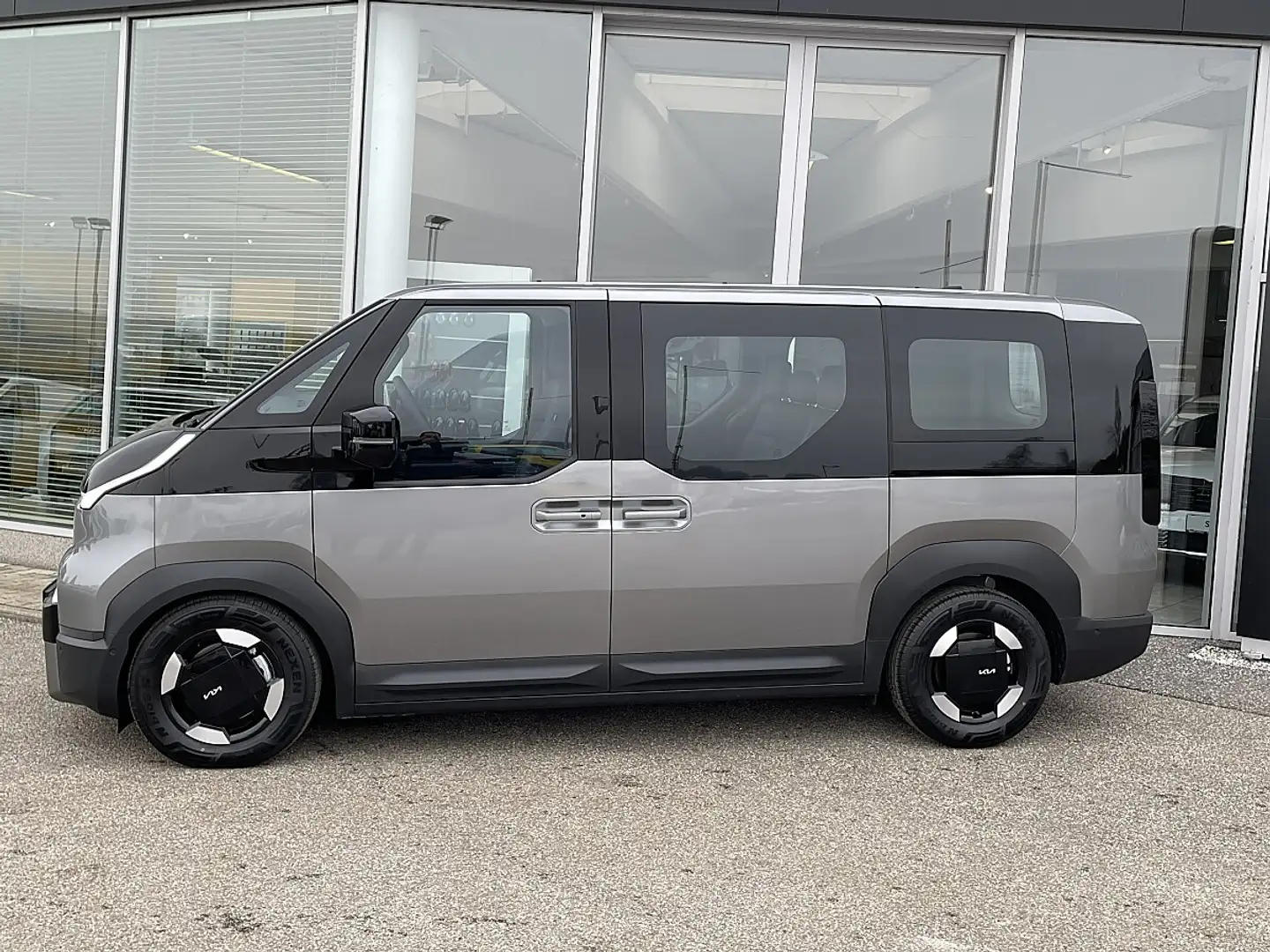 Kia Sonstige PV5 71,2kWh Earth Plus mit Aluräder Grau - 2