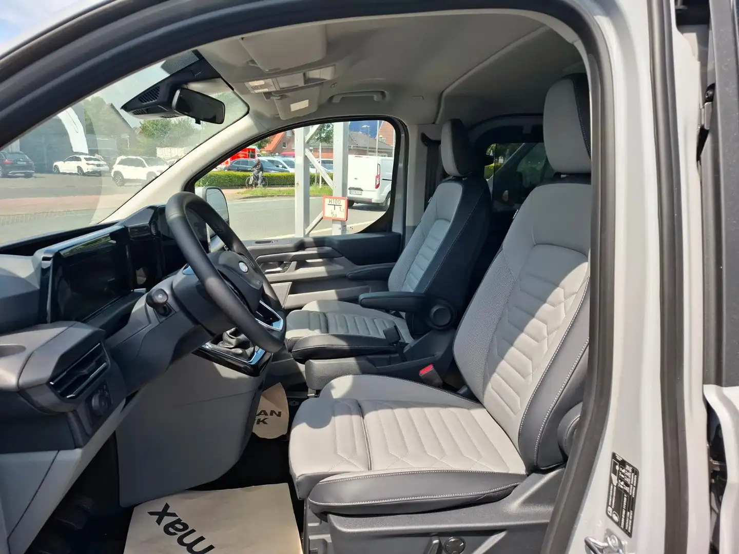 Ford Tourneo Custom 2.0  L1 Titanium X ACC el. AHK Grau - 2