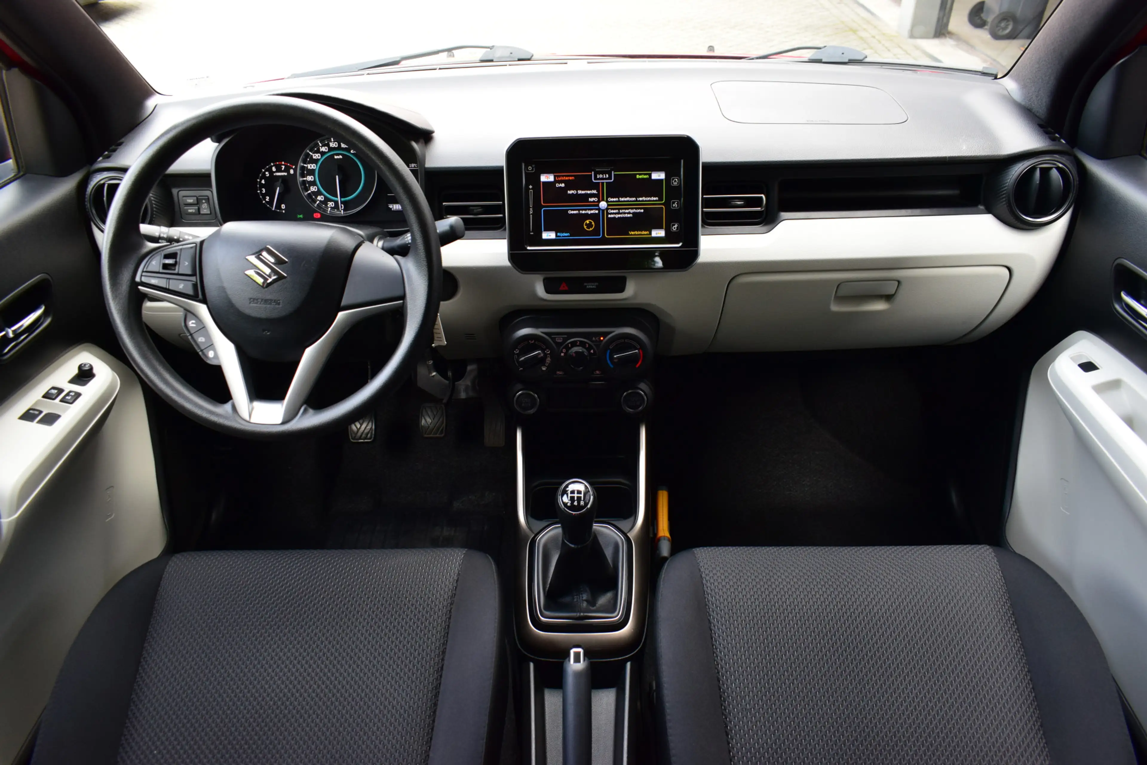 Suzuki Ignis 1.2 Select | Stoelverwarming | Airco | Navigatie | — photo 3