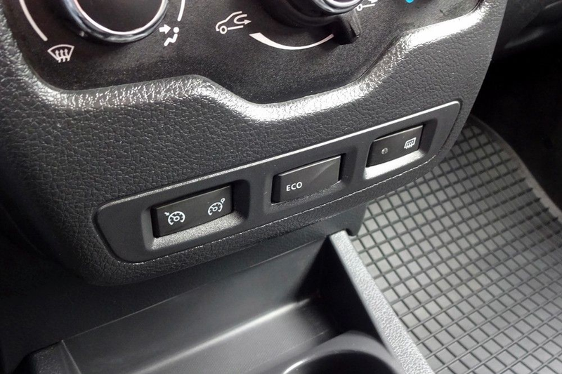 Dacia Dokker 1.6 BLACK EDITION-KLIMA/NAVI/PDC/SITZHZG — photo 37