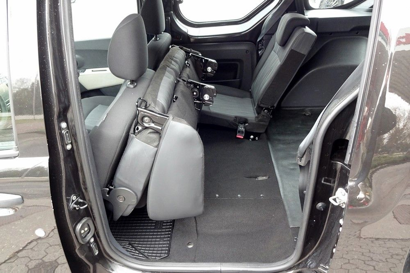 Dacia Dokker 1.6 BLACK EDITION-KLIMA/NAVI/PDC/SITZHZG — photo 26