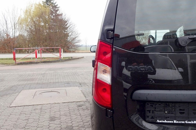 Dacia Dokker 1.6 BLACK EDITION-KLIMA/NAVI/PDC/SITZHZG — photo 14