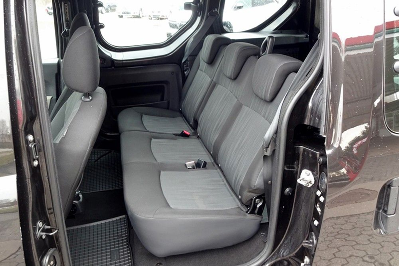 Dacia Dokker 1.6 BLACK EDITION-KLIMA/NAVI/PDC/SITZHZG — photo 24