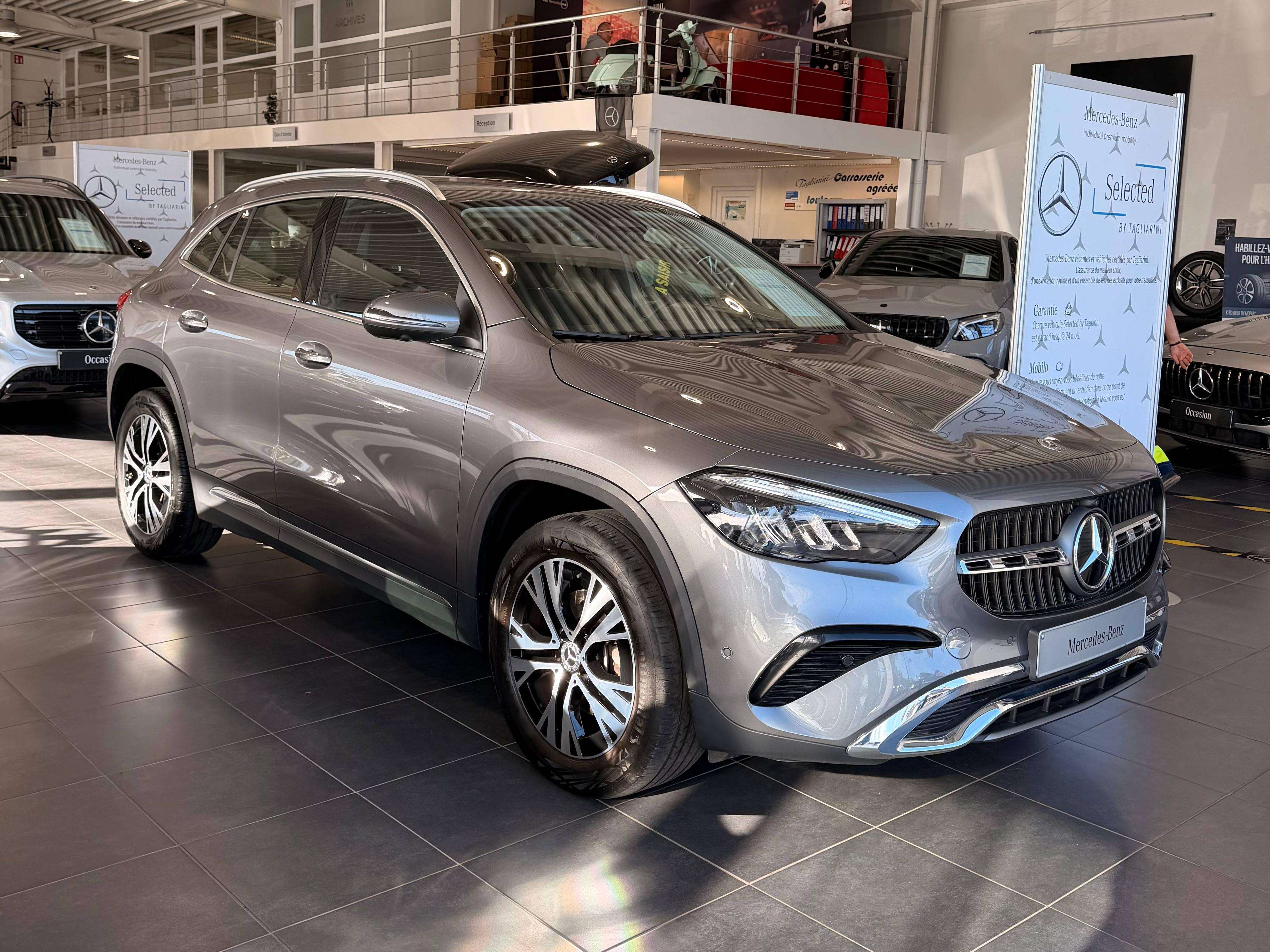 Mercedes-Benz GLA 180