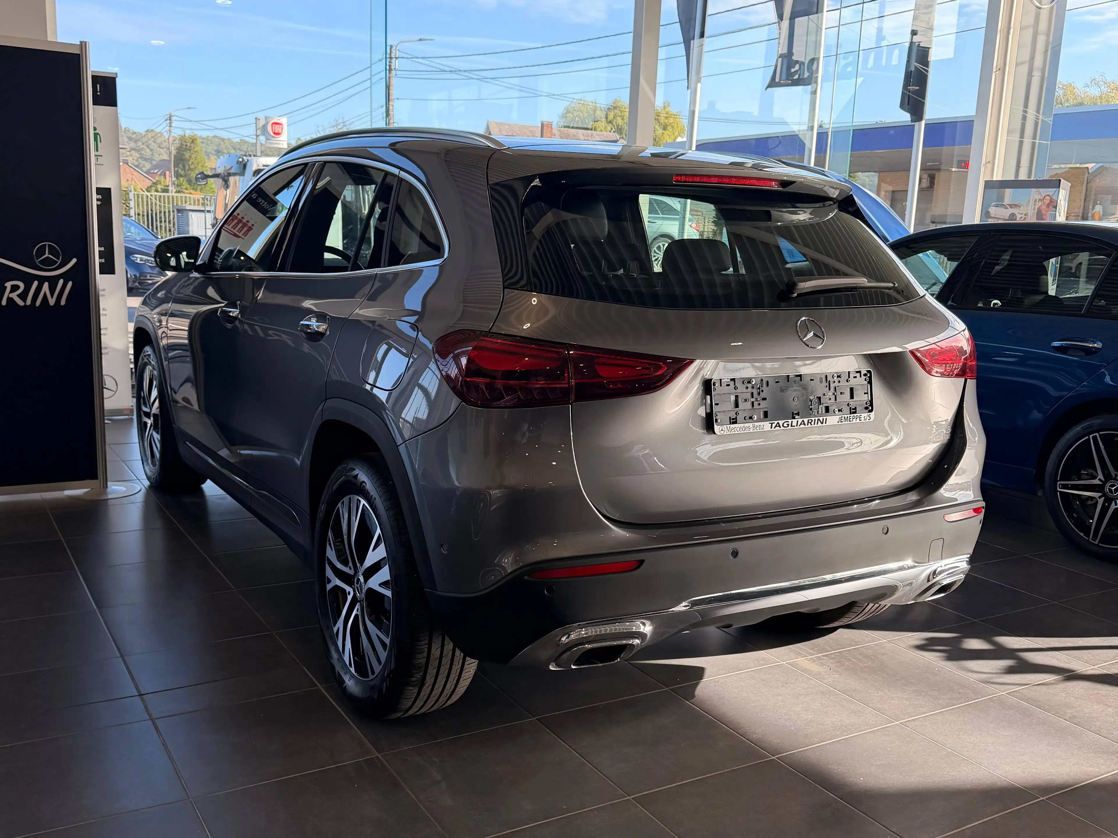 Mercedes-Benz GLA 180 GLA 180 Luxury Line — photo 4
