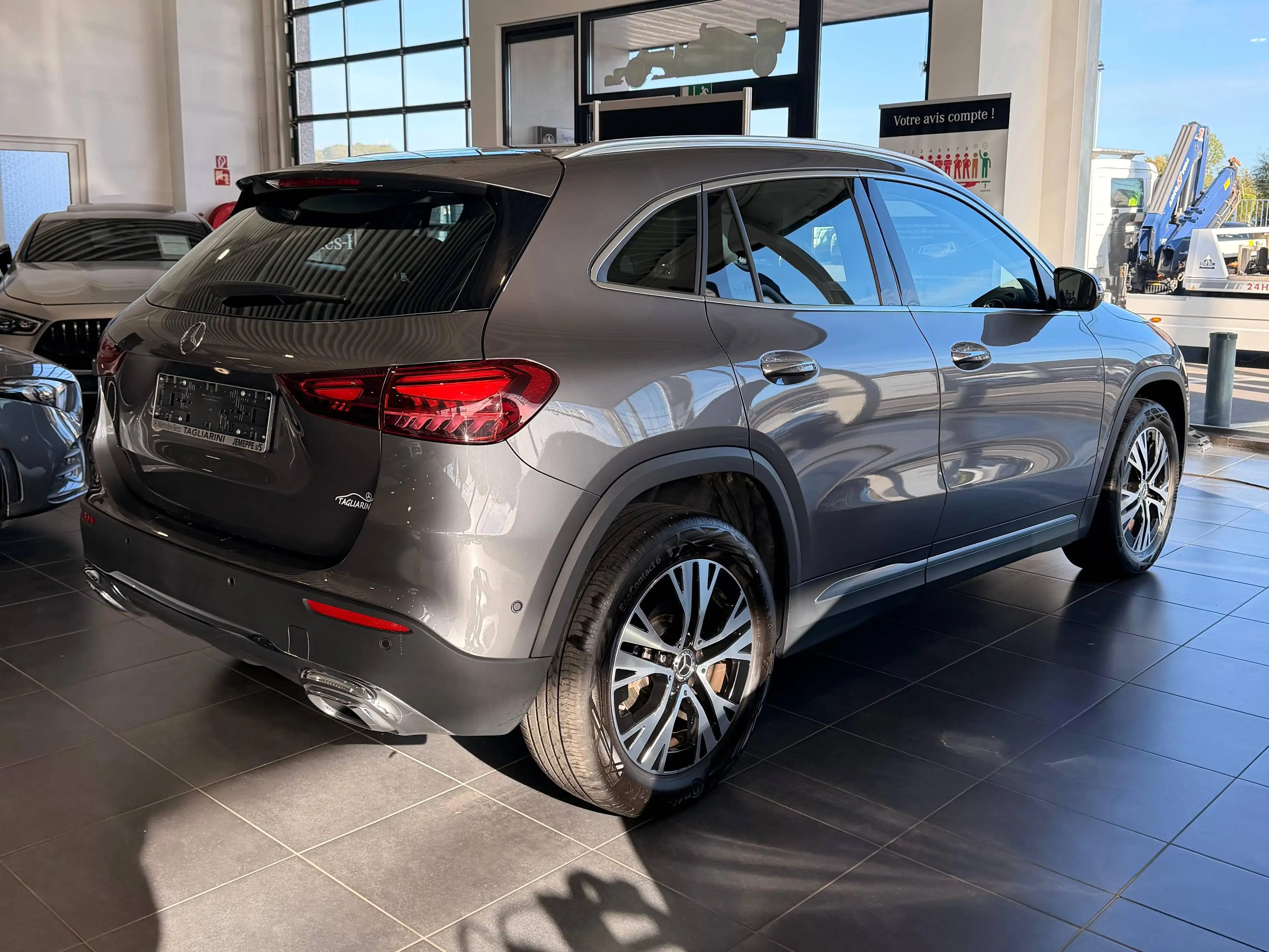 Mercedes-Benz GLA 180 GLA 180 Luxury Line — photo 3
