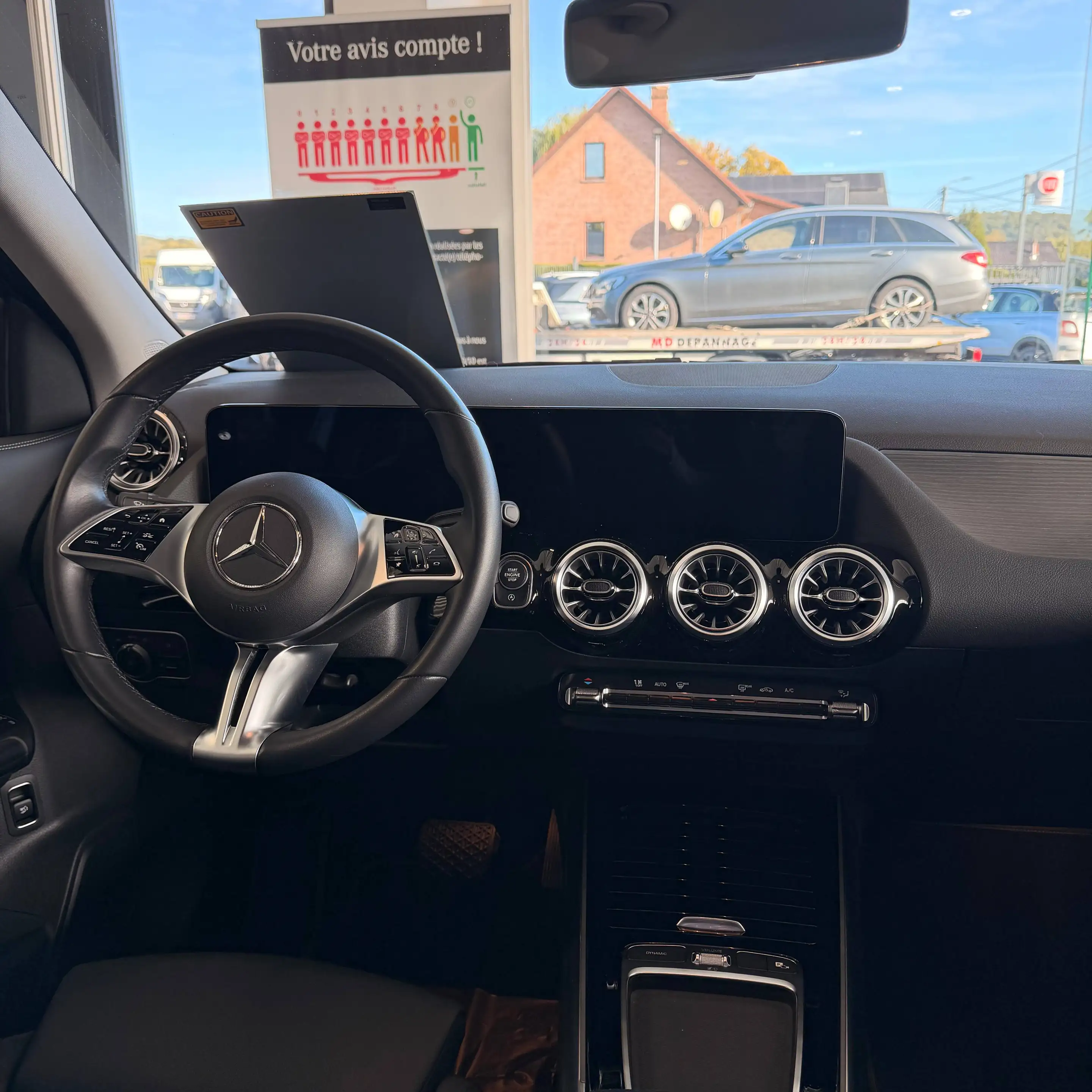 Mercedes-Benz GLA 180 GLA 180 Luxury Line — photo 8
