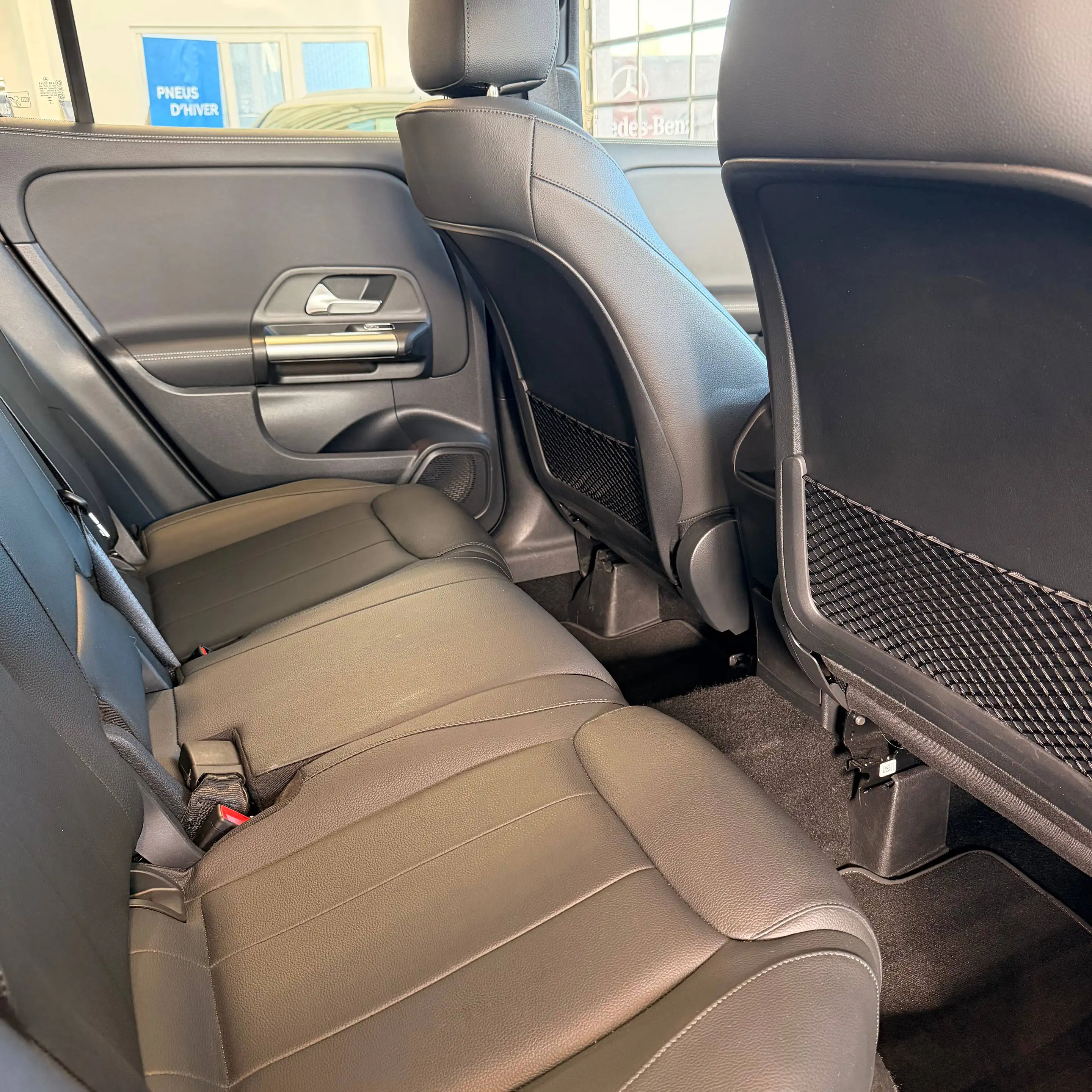 Mercedes-Benz GLA 180 GLA 180 Luxury Line — photo 11