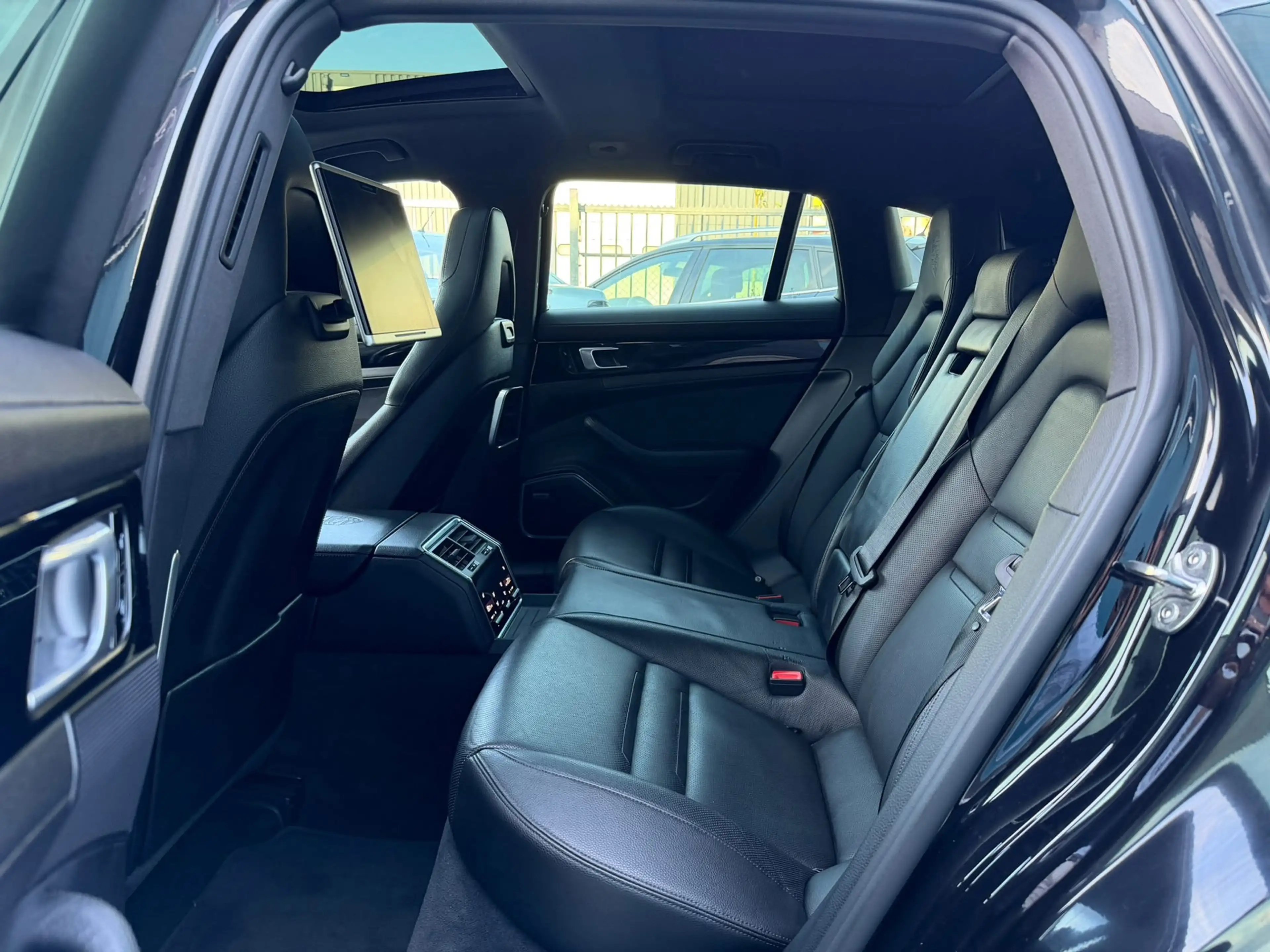 Porsche Panamera Sport Turismo 2.9 4S Panorama Leder Clima Navi 360 — photo 3