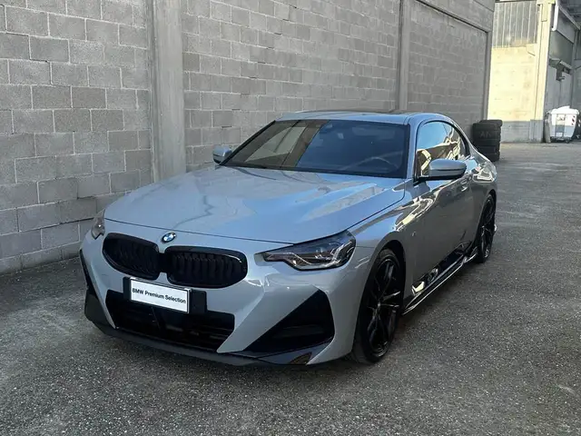 BMW 230