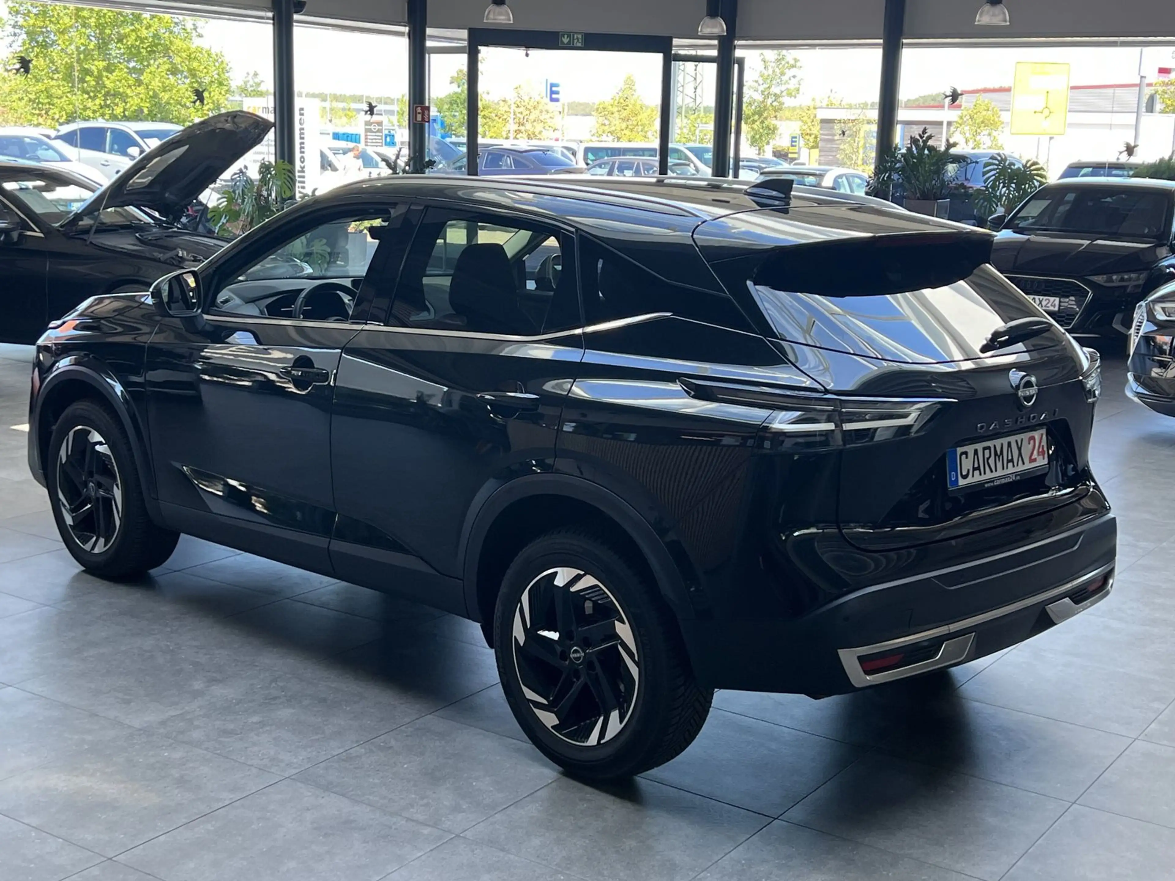 Nissan Qashqai N-Connecta 360° CarPlay DAB ACC Totw. — photo 11