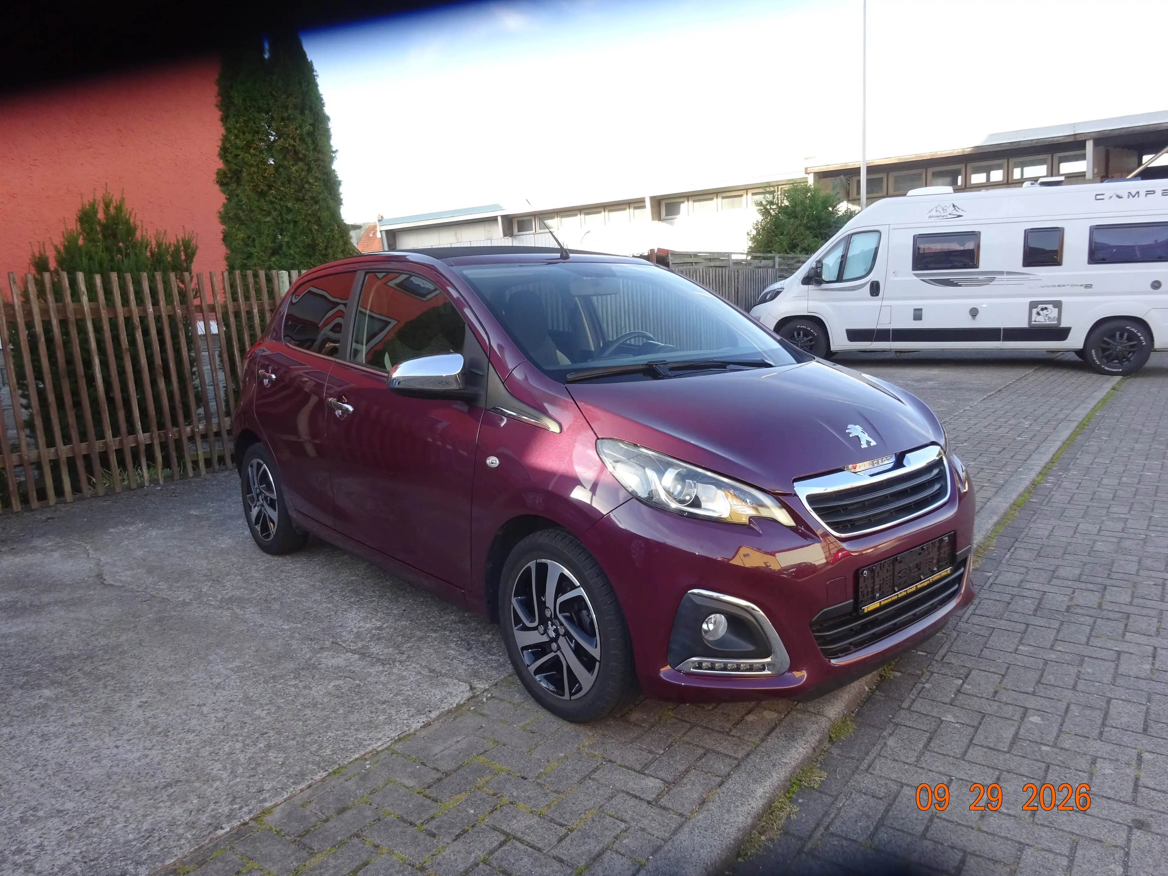 Peugeot 108 Top Cam Panorama 5 Türer — photo 3