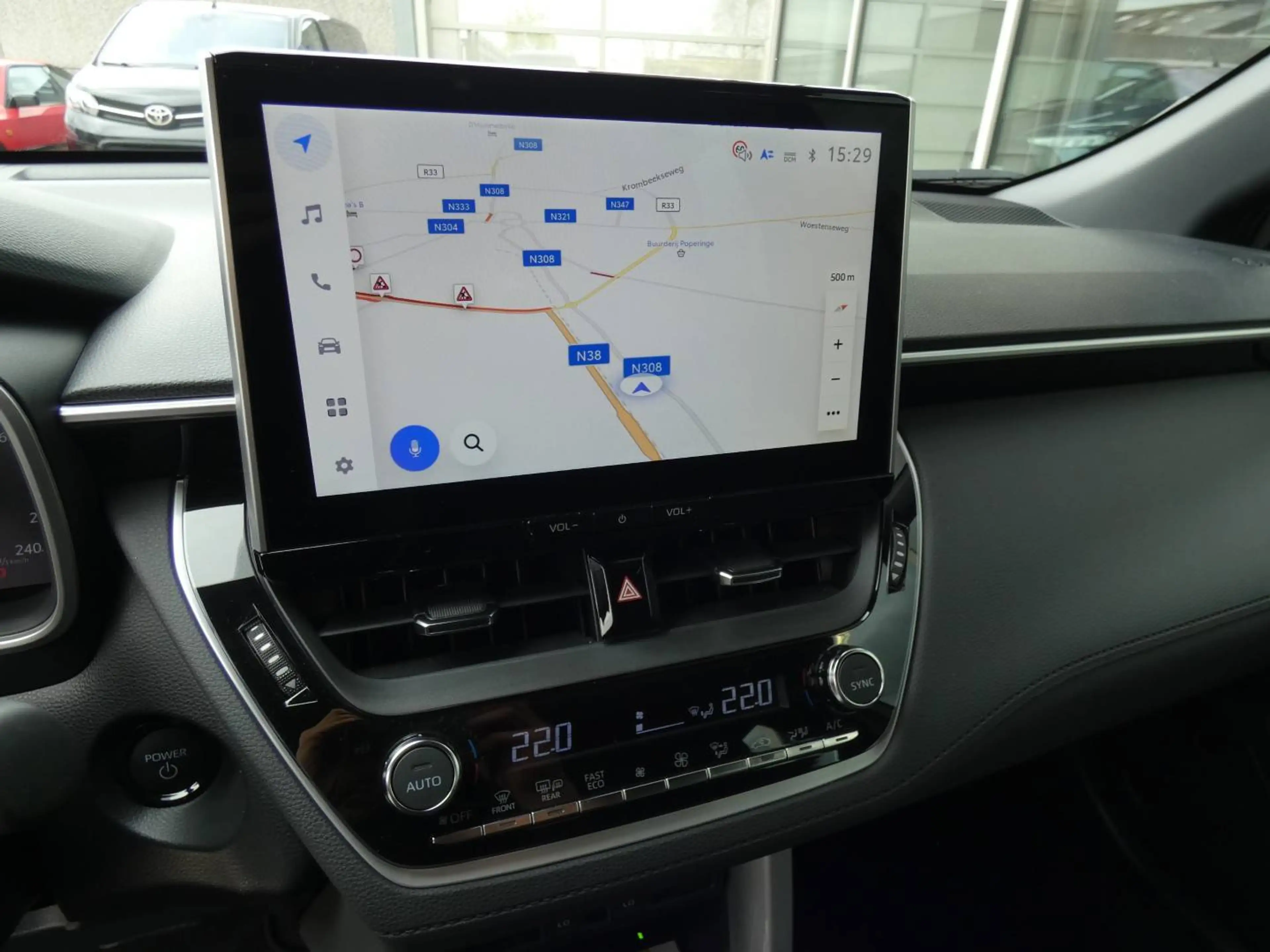 Toyota Corolla Cross 1.8 Hybrid 140PK +Dodehoek +Parkeersensoren +Zetelverwarming +Stuurwielverwarming — photo 11