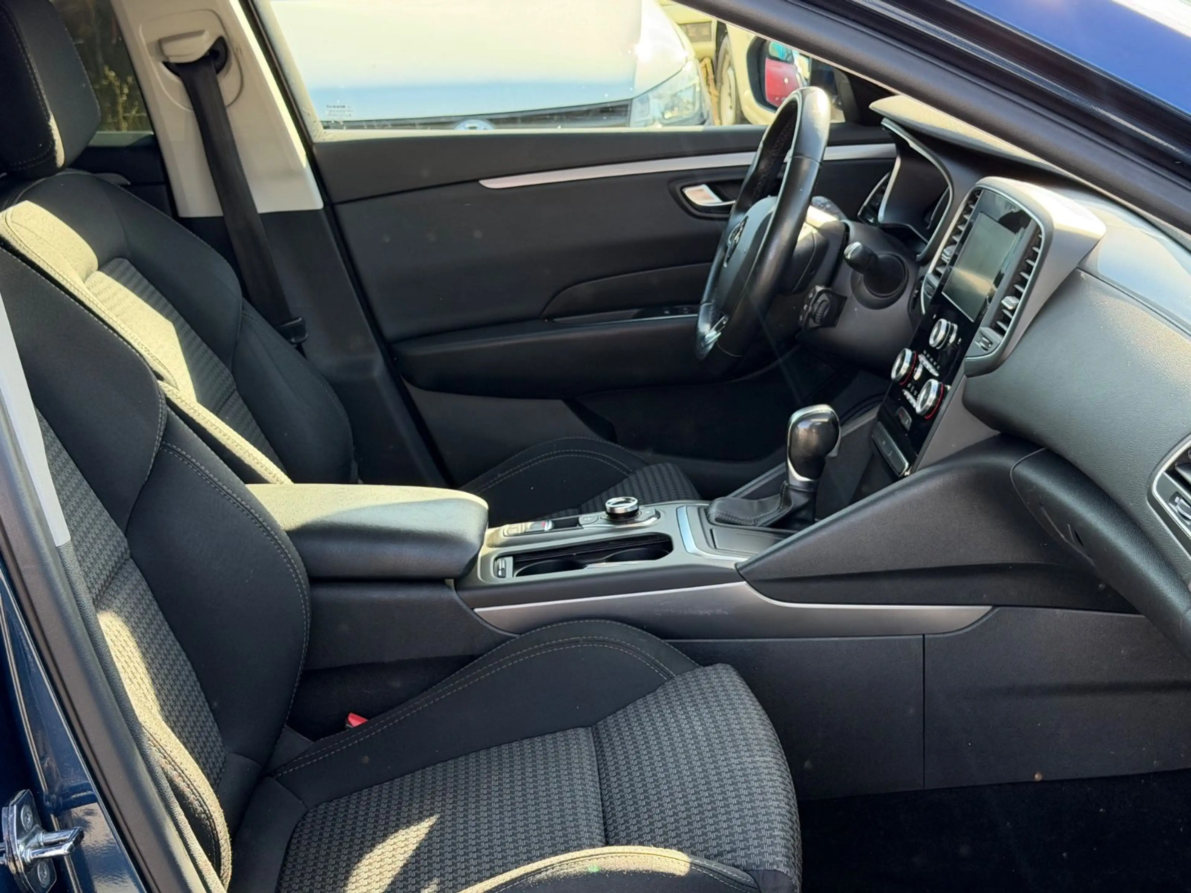 Renault Talisman Grandtour Life/NAVI/EURO 6 — photo 12