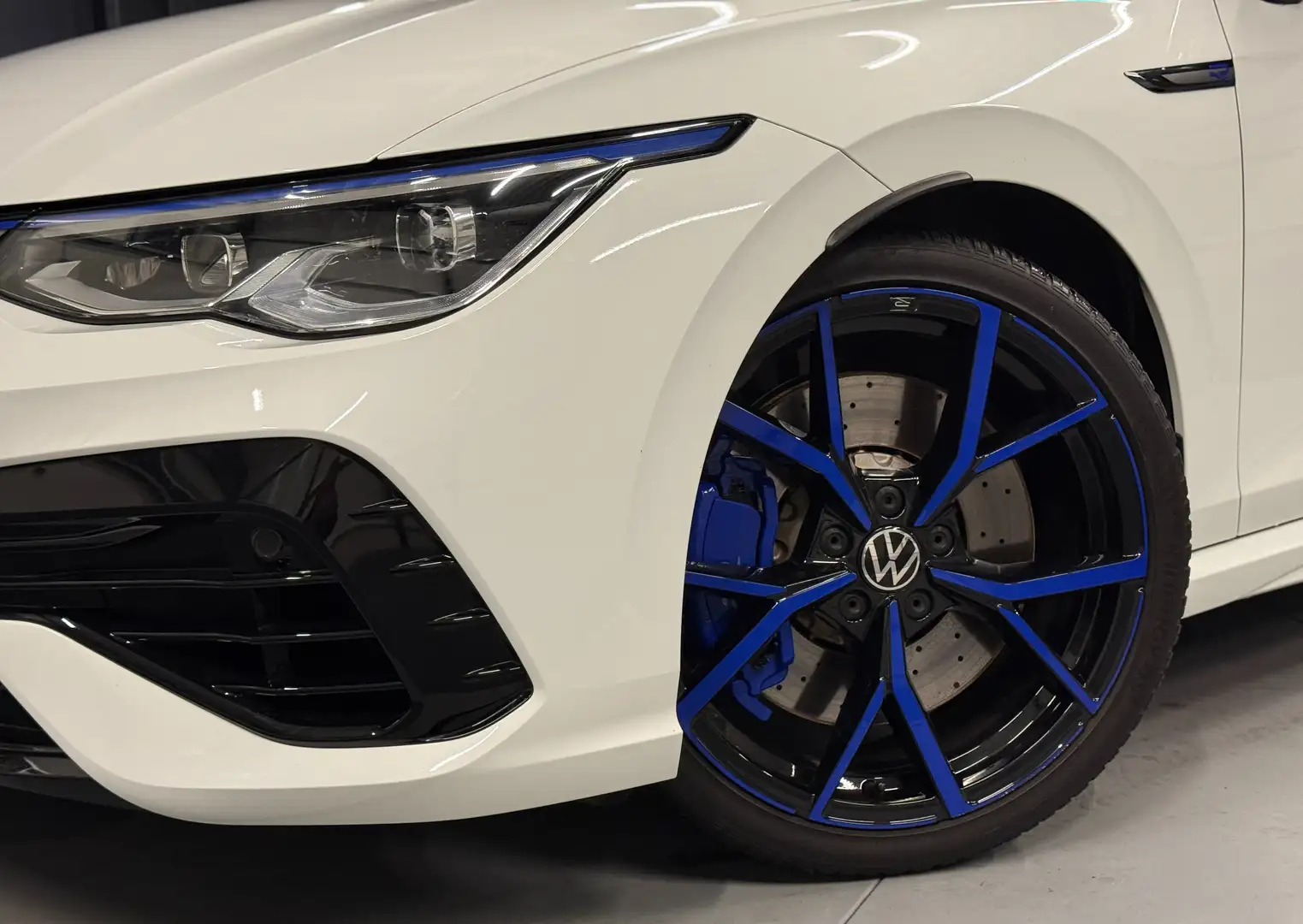 Volkswagen Golf R 20 Years 4Motion *19Zoll*PANORAMA*LEDER*KAMERA* Weiß - 2