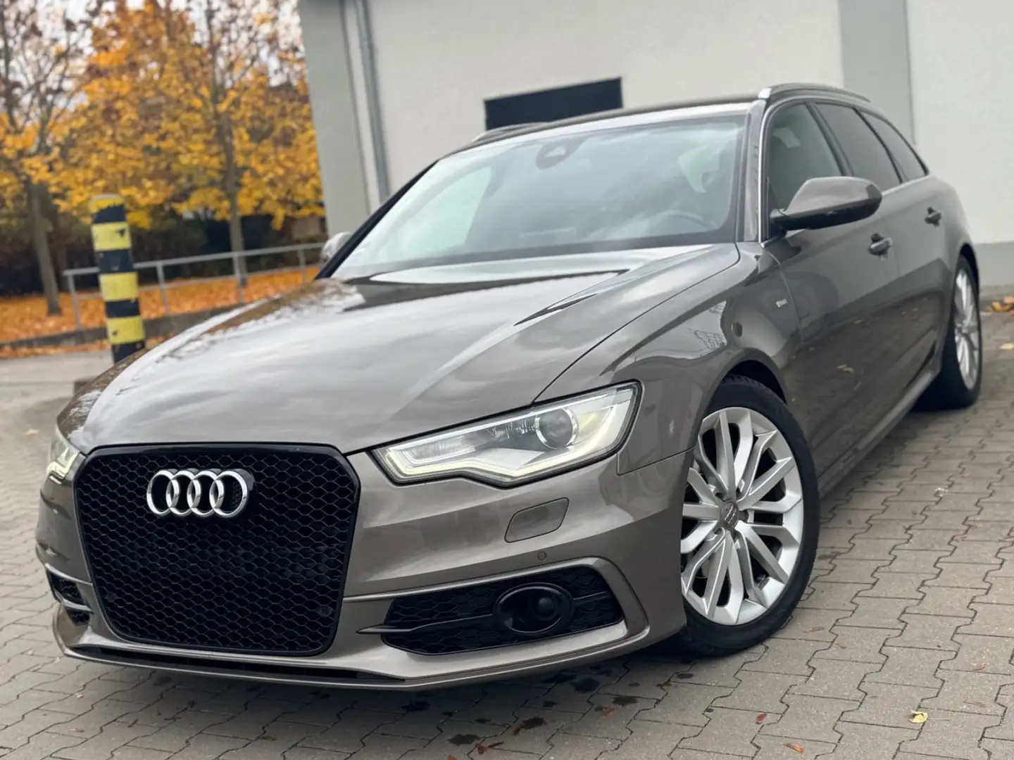 Audi A6 2.0 TDI 140kW ultra S-Line/LEDER/XENON/BOSE Brun - 1