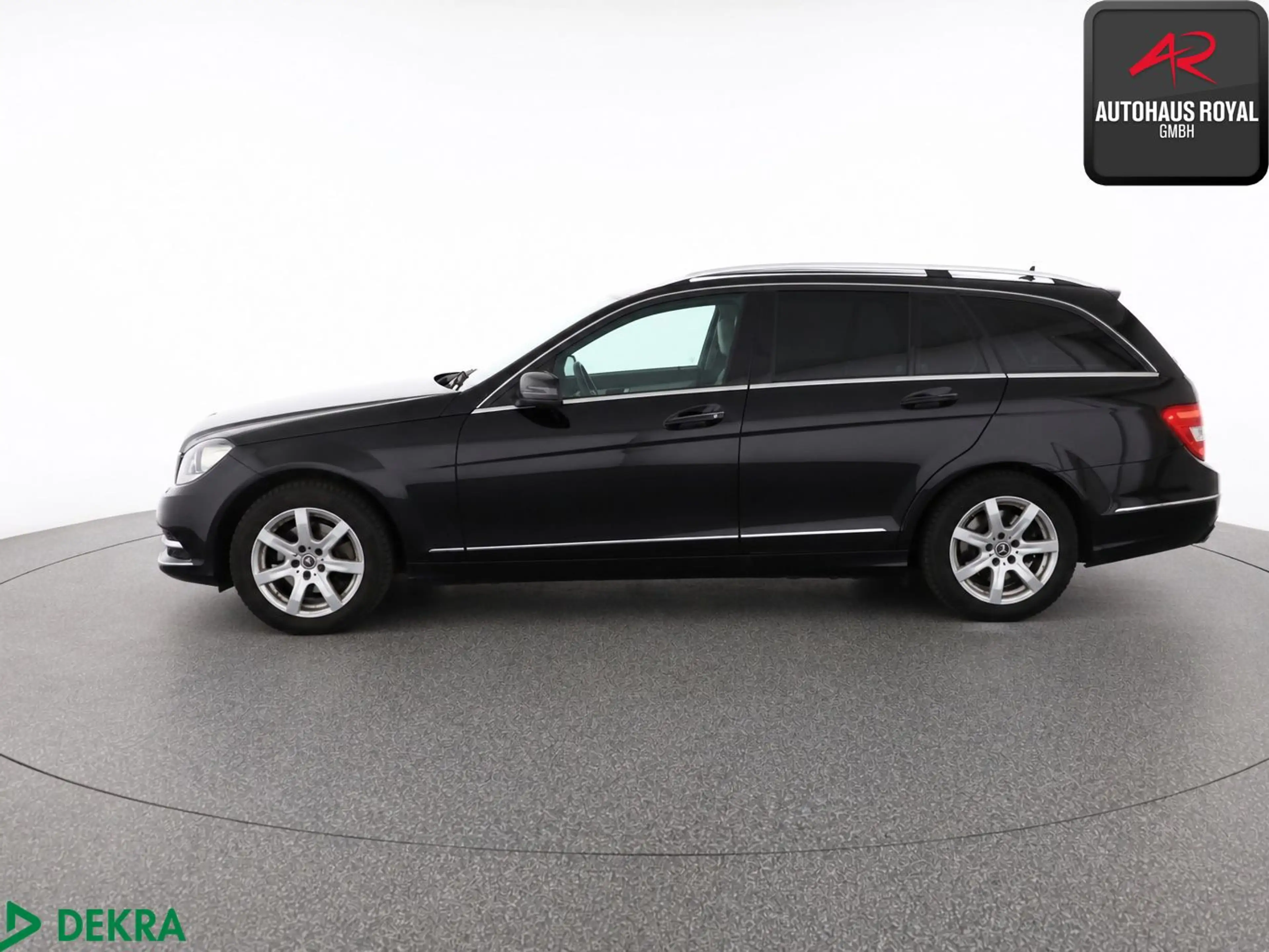 Mercedes-Benz C 220 d T AVANTGARDE KEYLESS,KAMERA,H/K,STANDHZ — photo 2