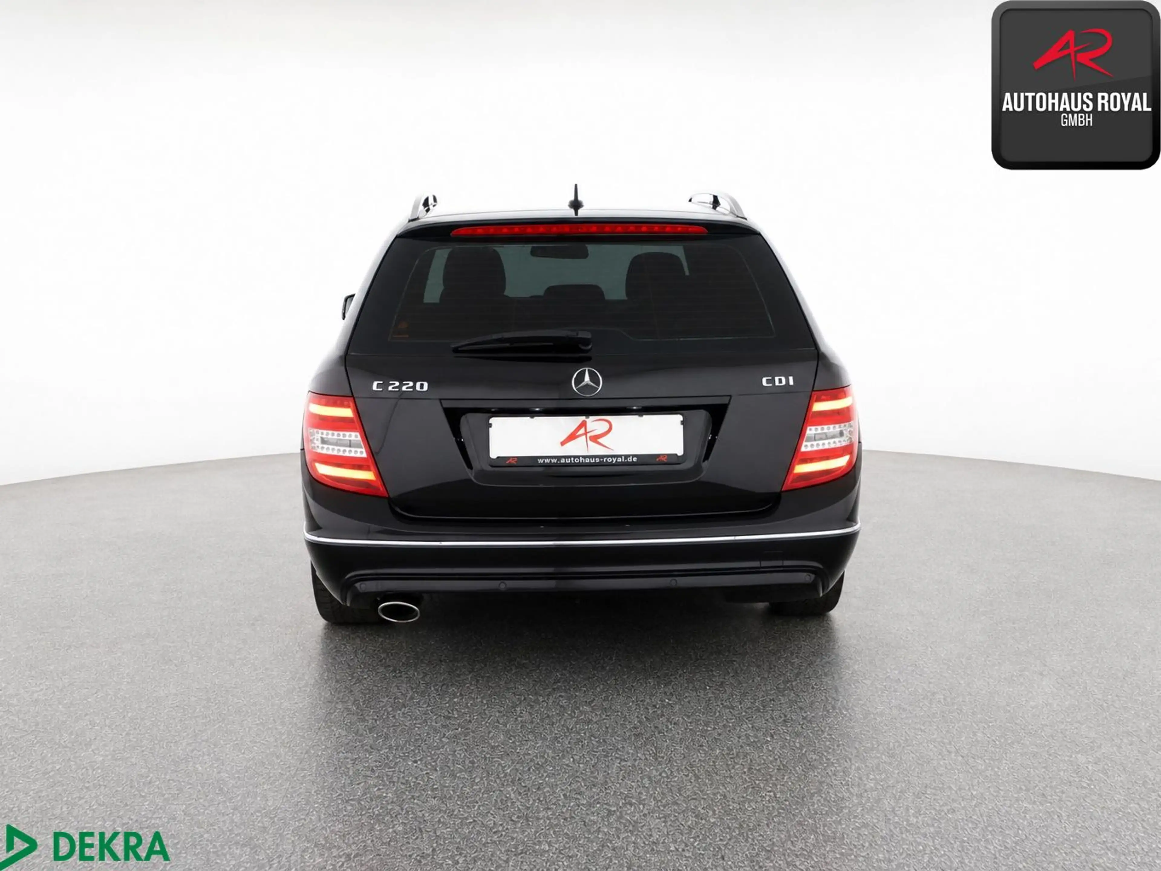 Mercedes-Benz C 220 d T AVANTGARDE KEYLESS,KAMERA,H/K,STANDHZ — photo 4