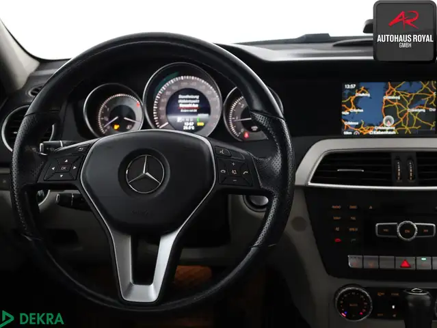 Mercedes-Benz C-Class view 18